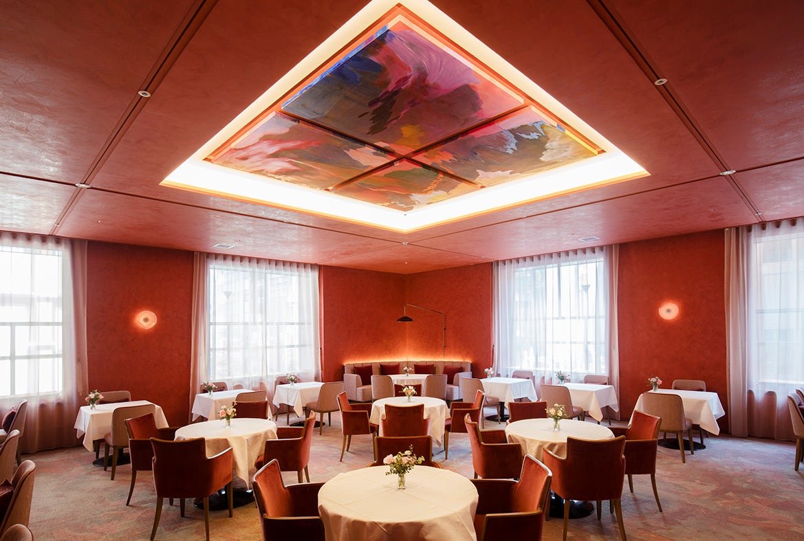 資生堂パーラー サロン・ド・カフェ内観