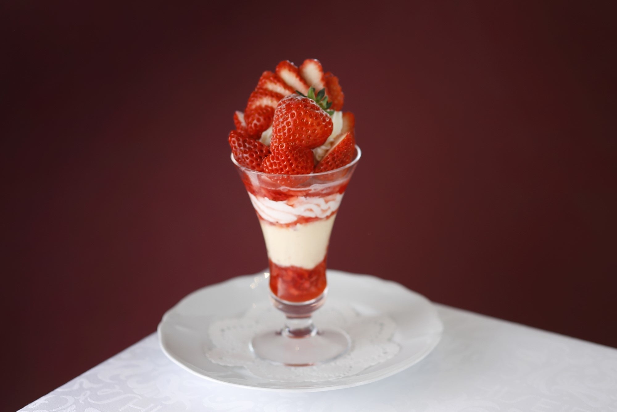 120周年記念デザートや春を迎える4つのパフェ＆限定パフェなど盛り沢山