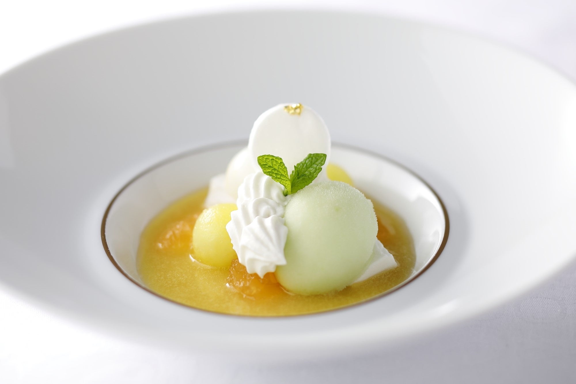 メロンのバリエーション　レモンソルベと共に