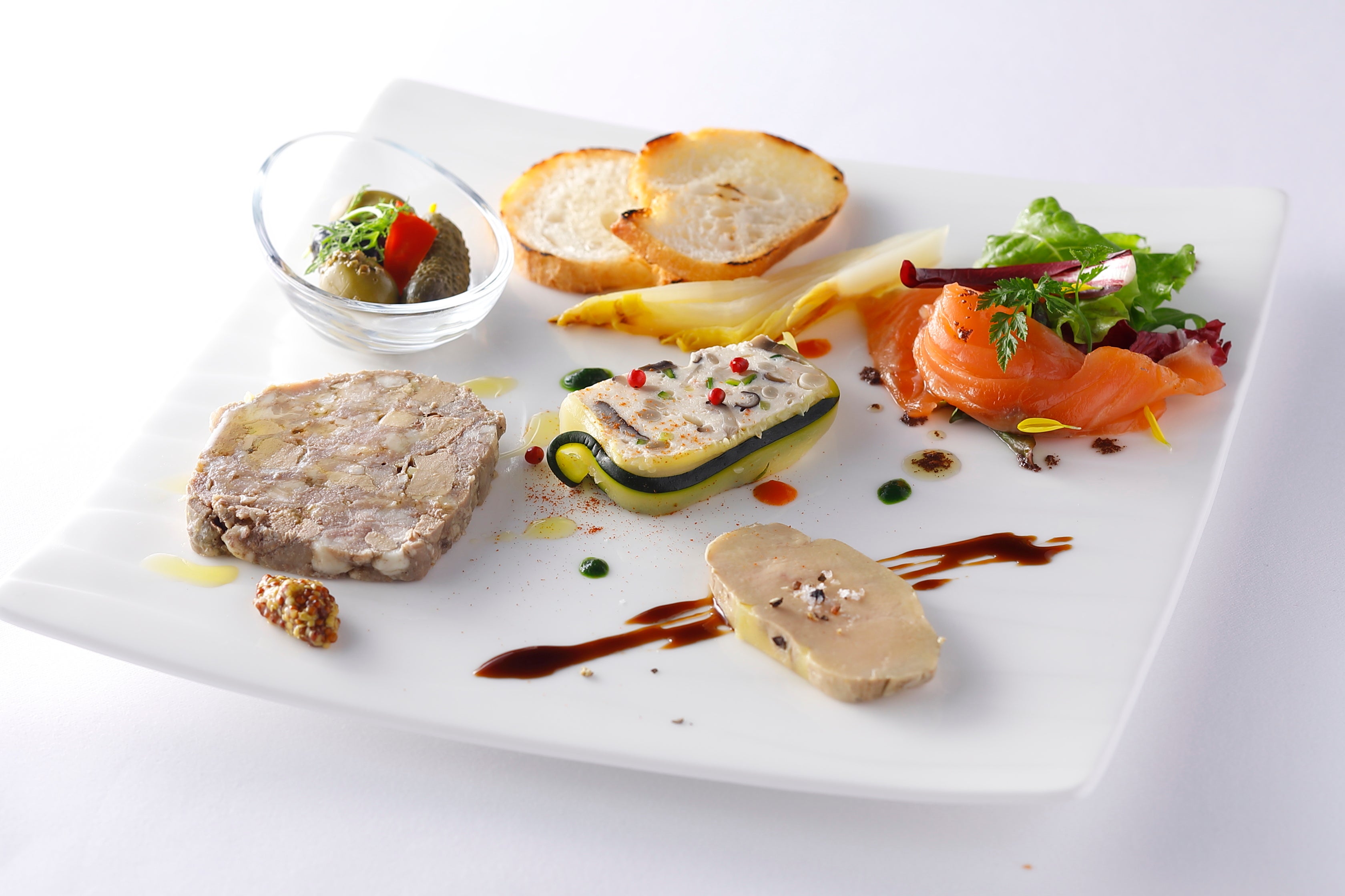 オードブル盛り合わせ