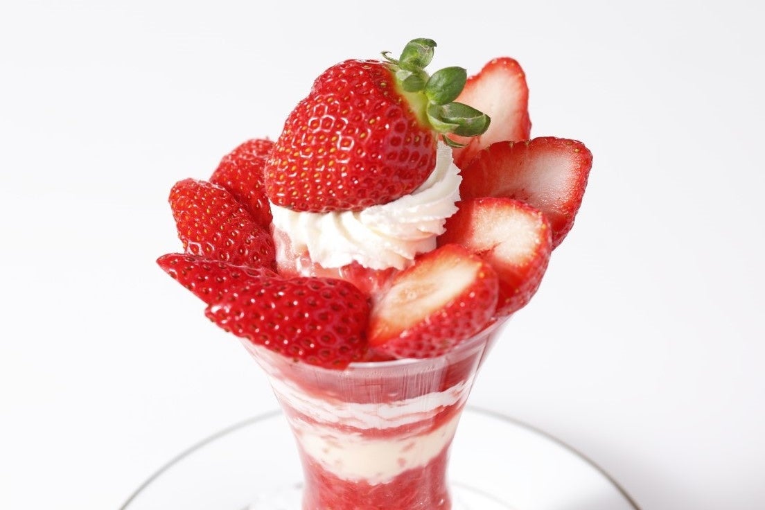 『長野県産苺“八ツまる”のパフェ』