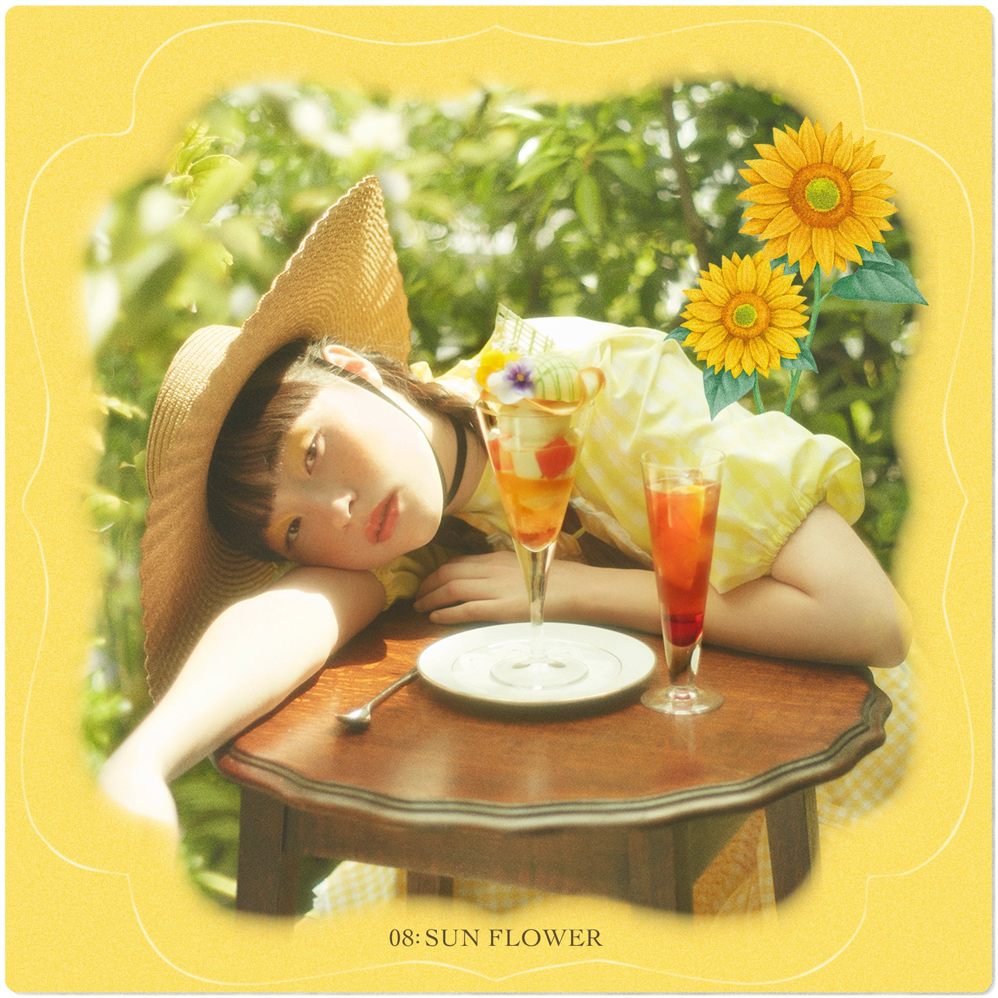 8月のテーマひまわりの花言葉は「あなたのことだけを見つめています」