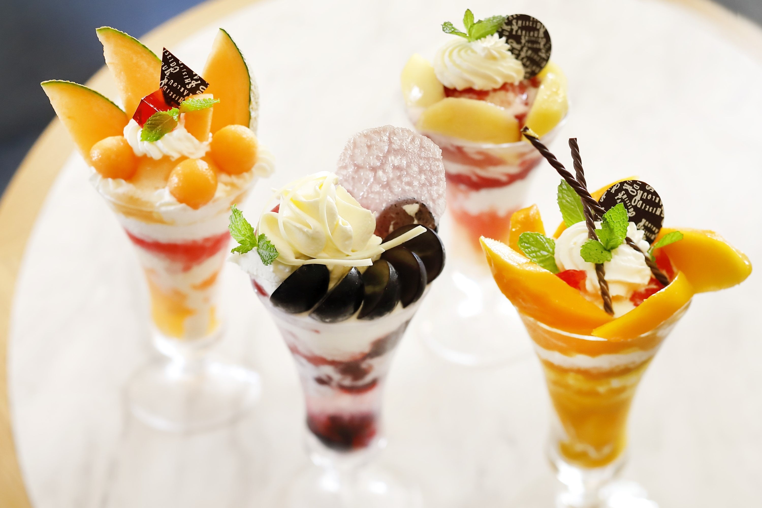 夏が旬の生命力溢れるフルーツが満載！