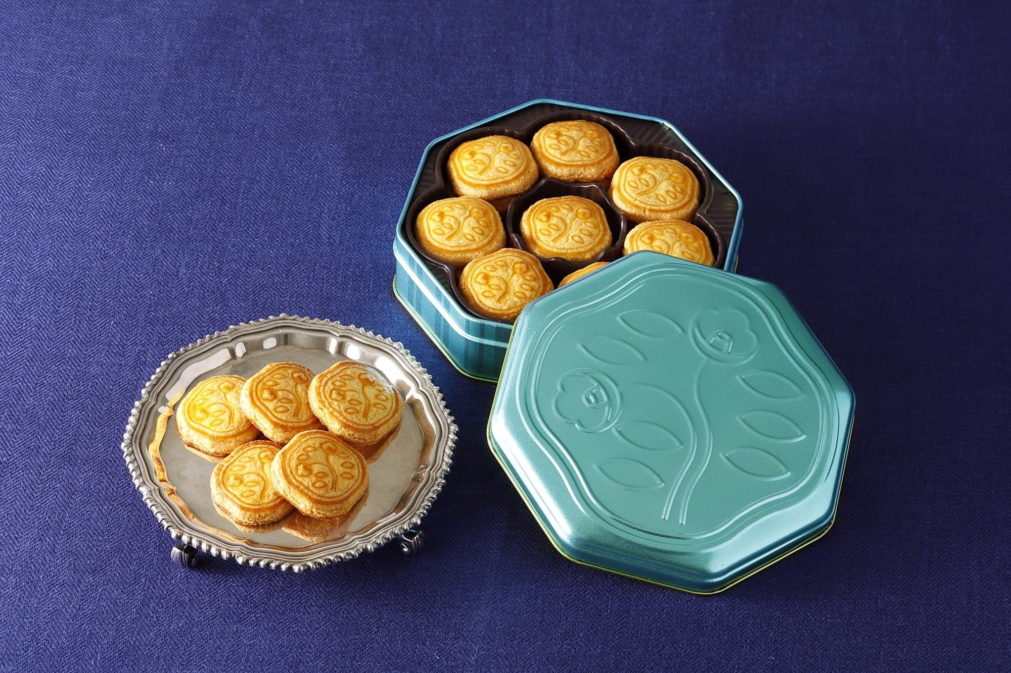 花椿ビスケット新橋色