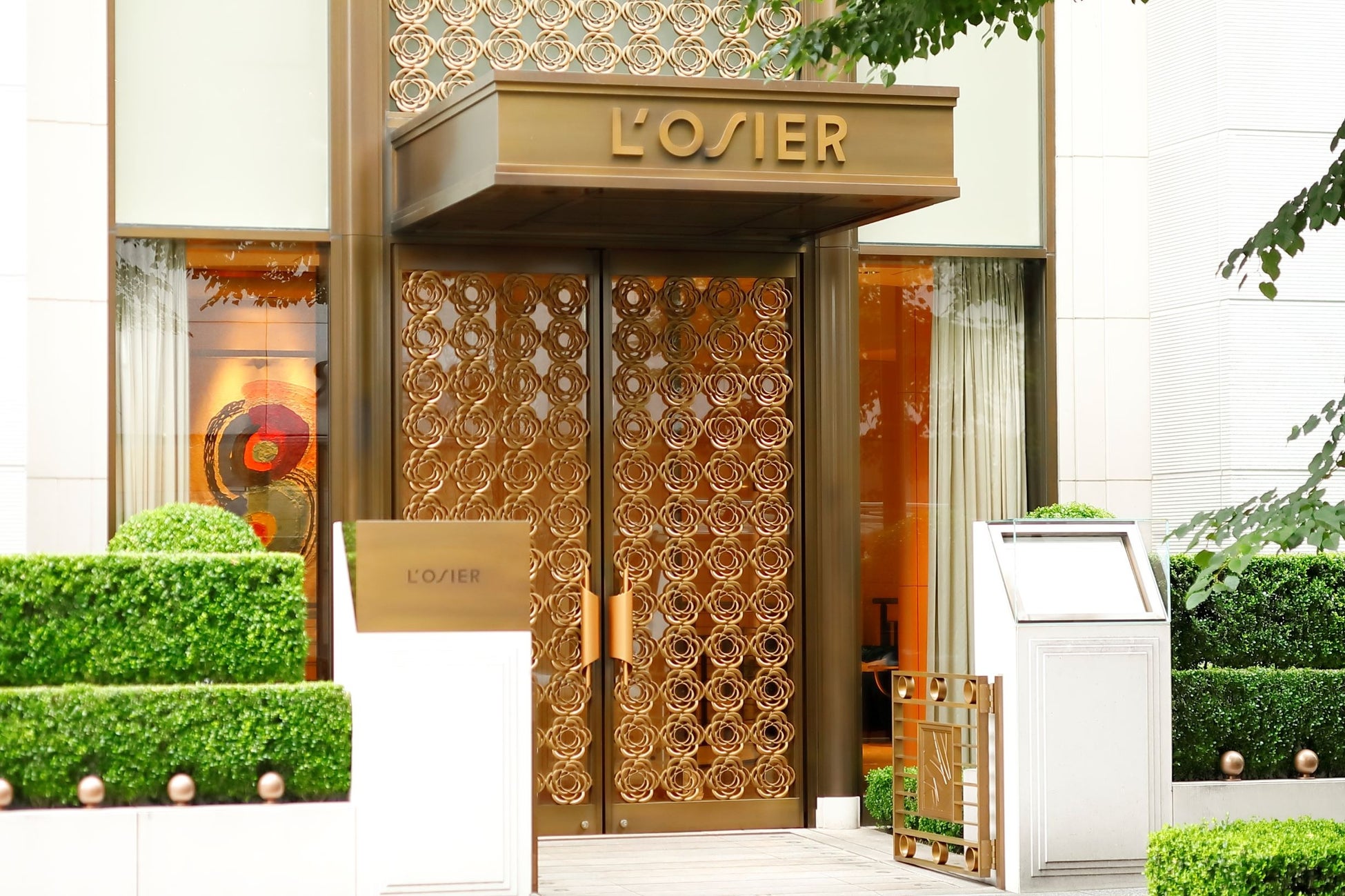 ロオジエ (L'OSIER)」<白トリュフ>コース|株式会社 資生堂パーラーのプレスリリース