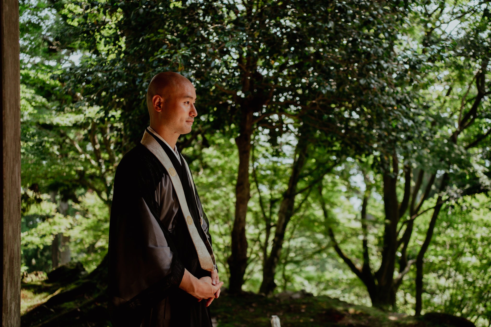 参拝部 主事 秦行亘（はた ぎょうせん）さん