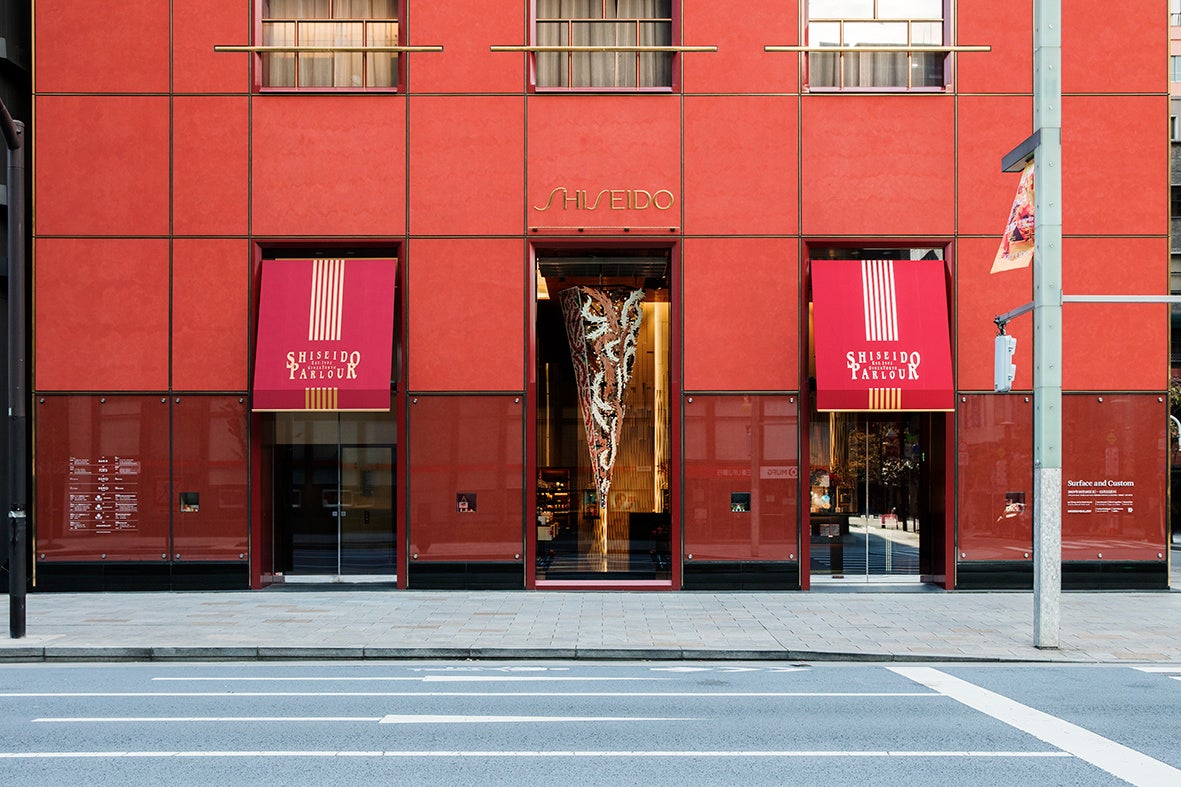 店舗入口ファサード