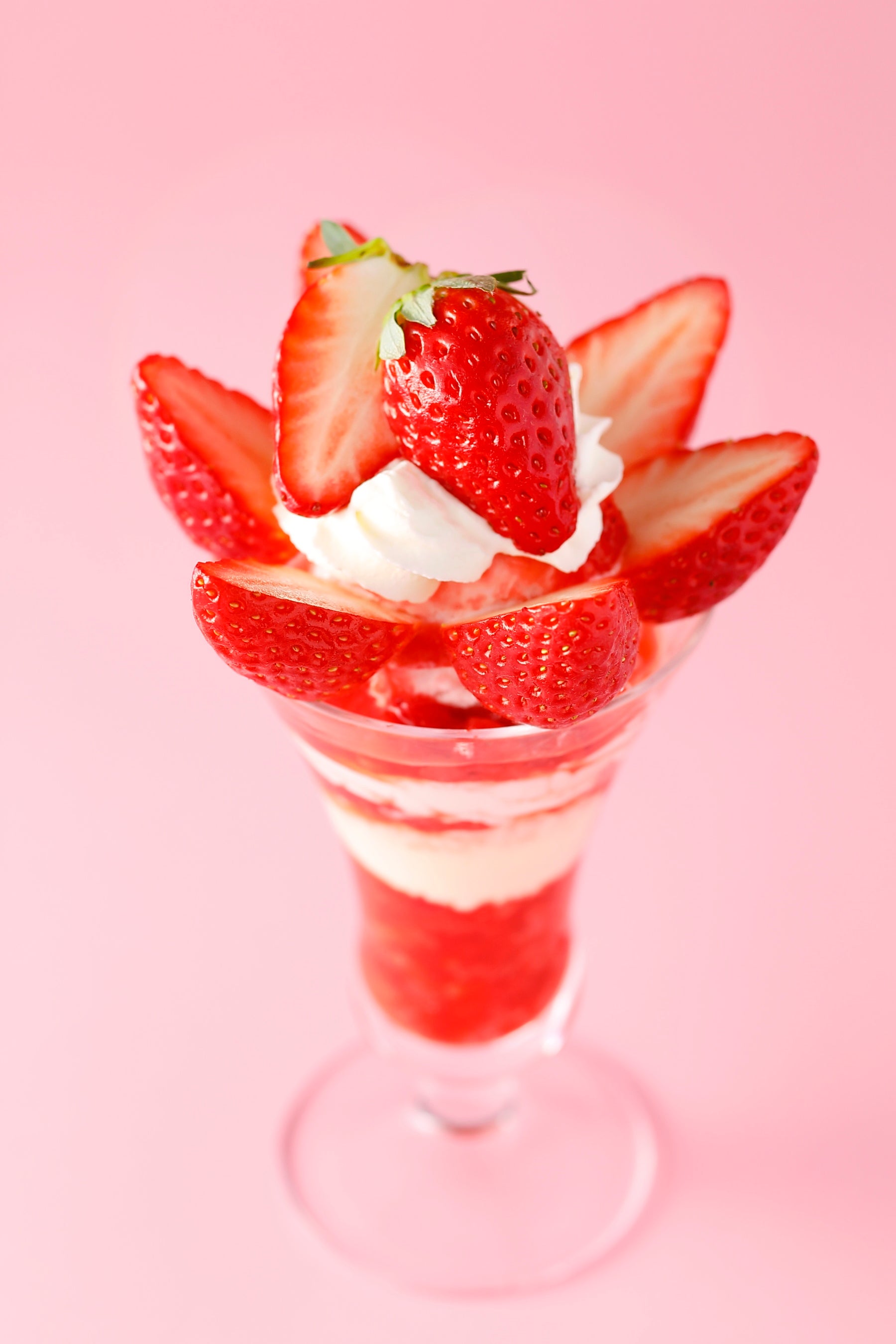 『岐阜県産苺“華かがり”のパフェ』