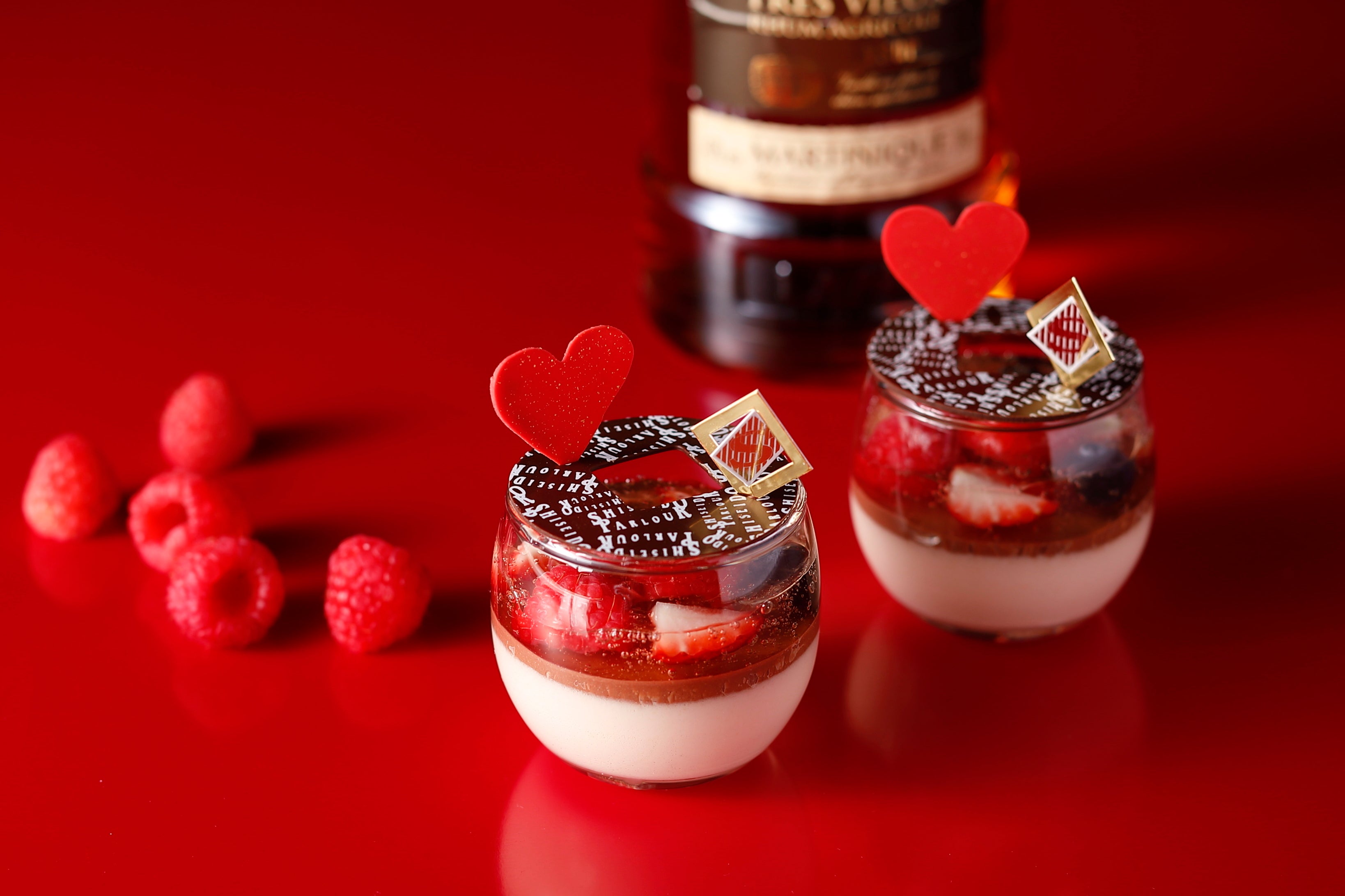 ラム酒が⾹るビターで大人な味わい