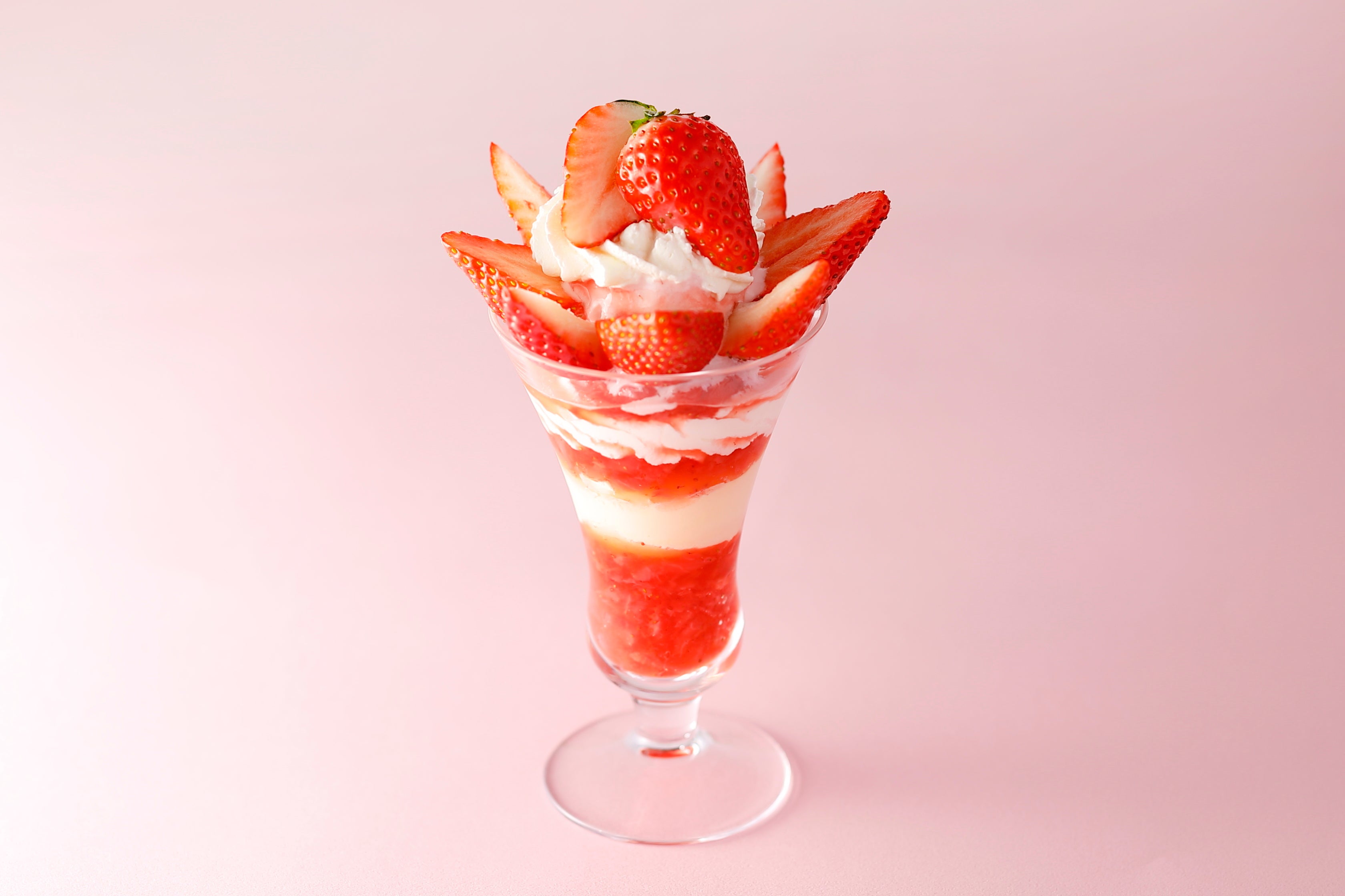 『和歌山県産苺“まりひめ”のパフェ』