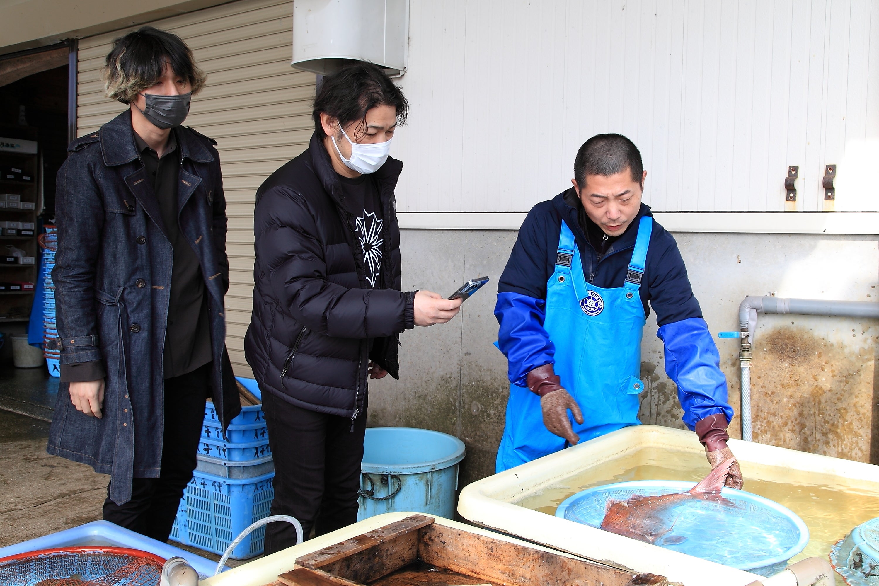 地元（有明海）の魚を漁師さんから直接仕入れ販売する「入千代商店魚市場（島原市湊新地町）」の入江武史さん