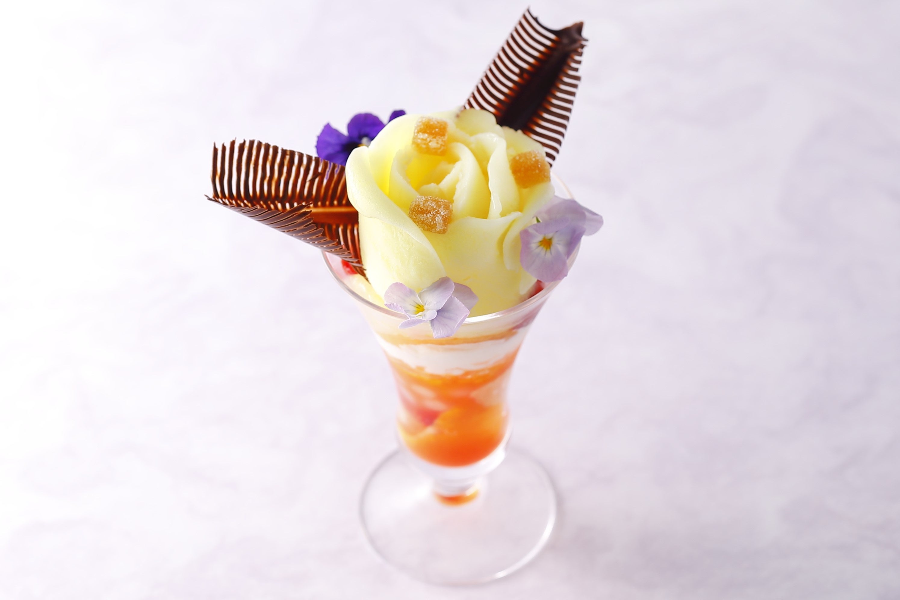 国産日向夏と瀬戸内産ブラッドオレンジのパフェ