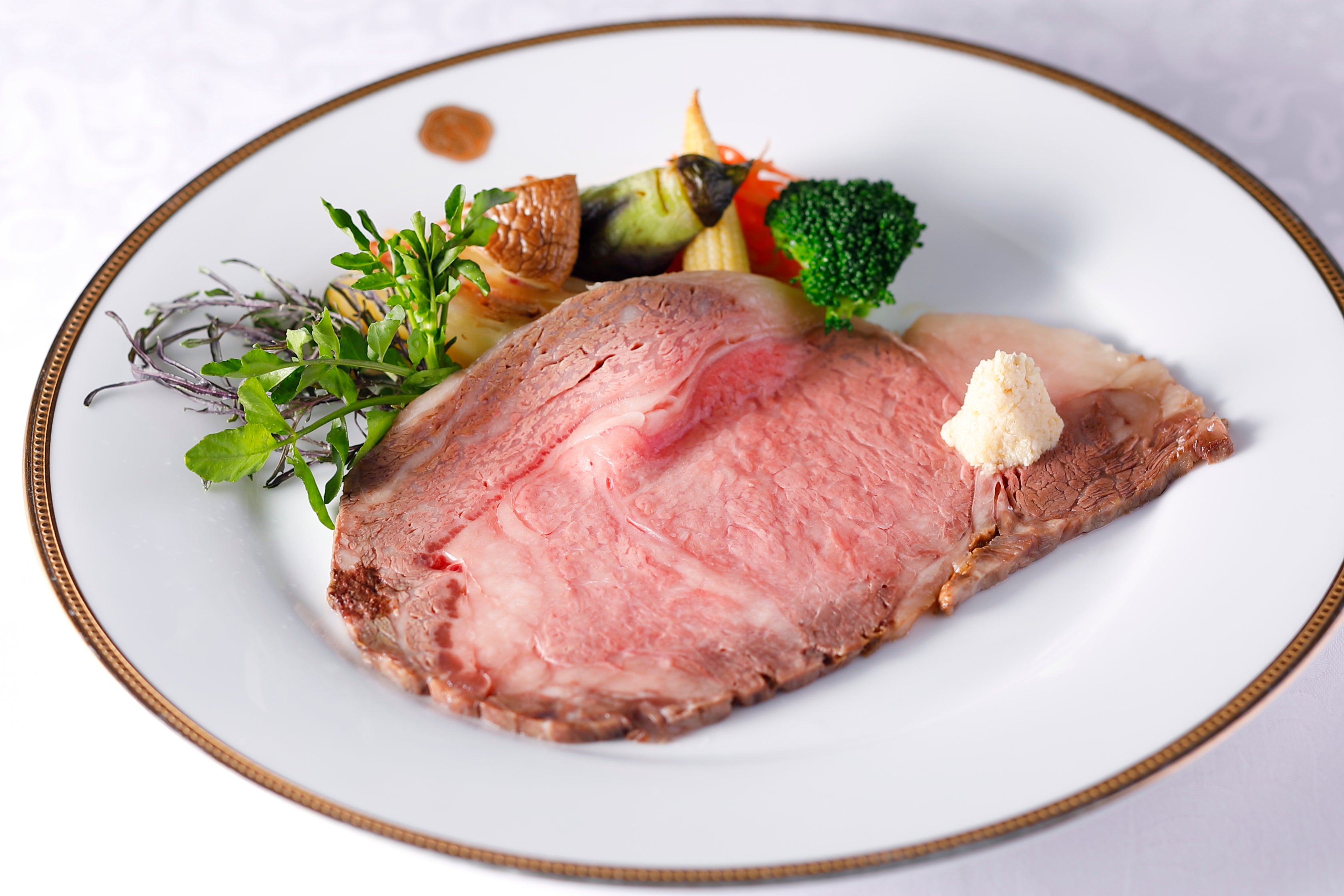 熊野牛サーロインのローストビーフ グレビーソース