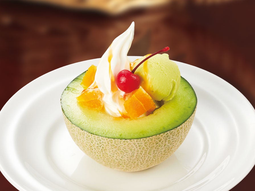 超贅沢”ハーフメロン