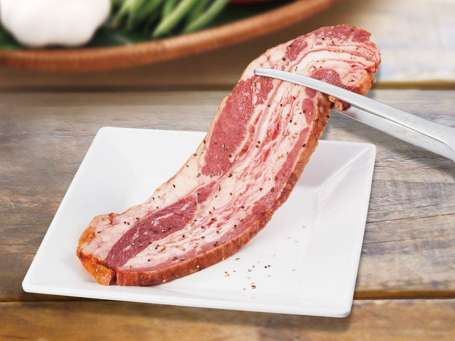 “旨すぎる”牛肉ベーコン(単品価格：税込660円)