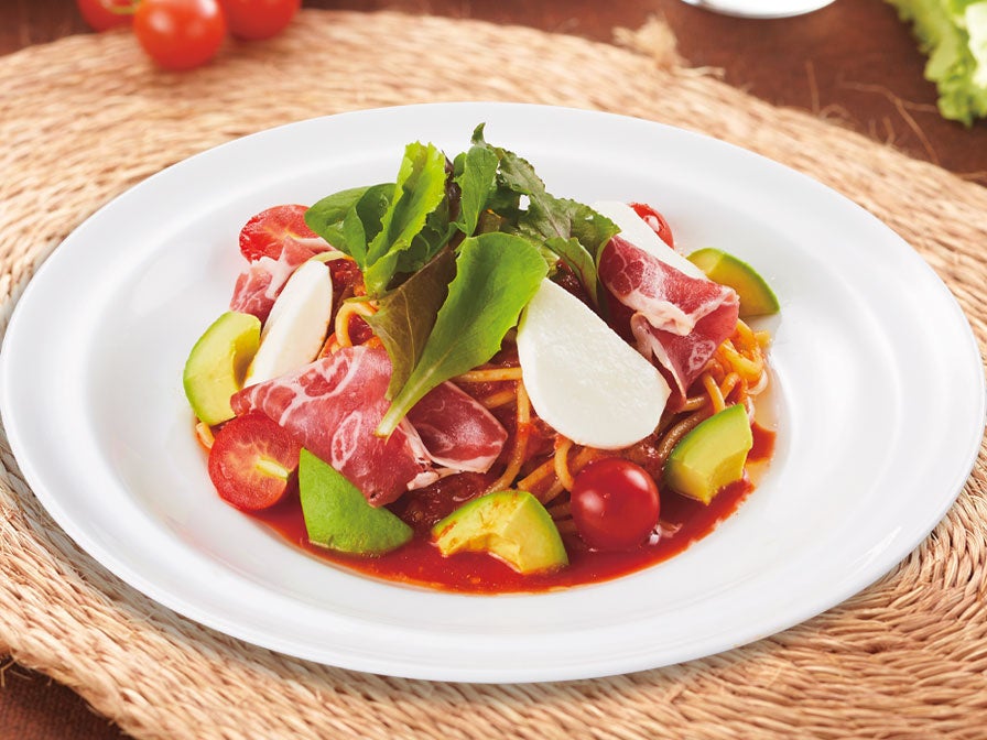 “冷製”トマトとモッツァレラのパスタ(税込1,099円)