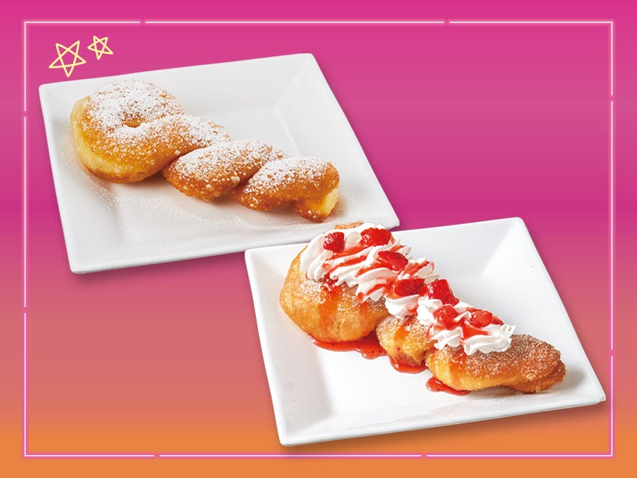 左上：プレーン、右下：イチゴ(単品価格：税込440円)