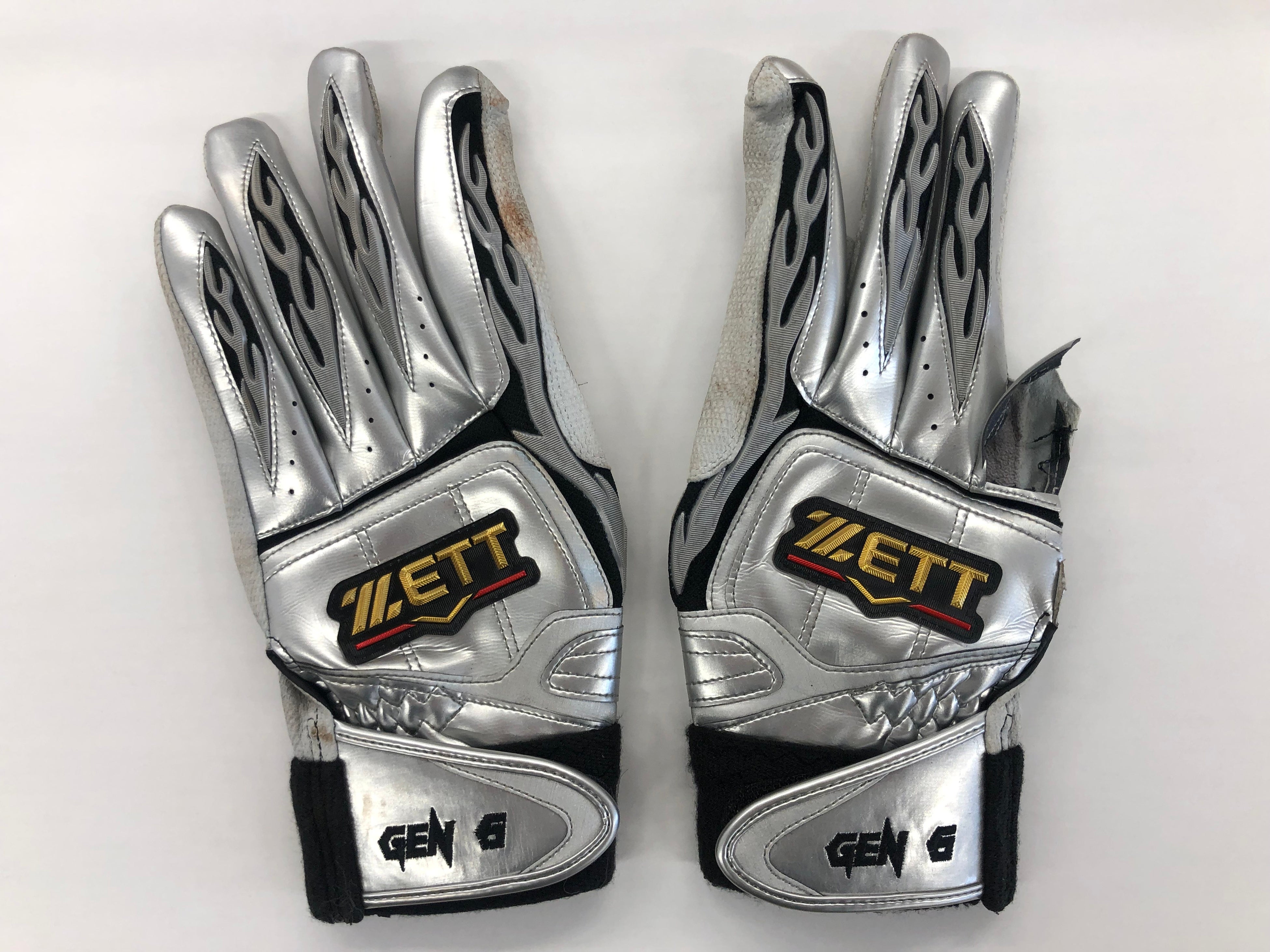 源田選手 バッティング手袋