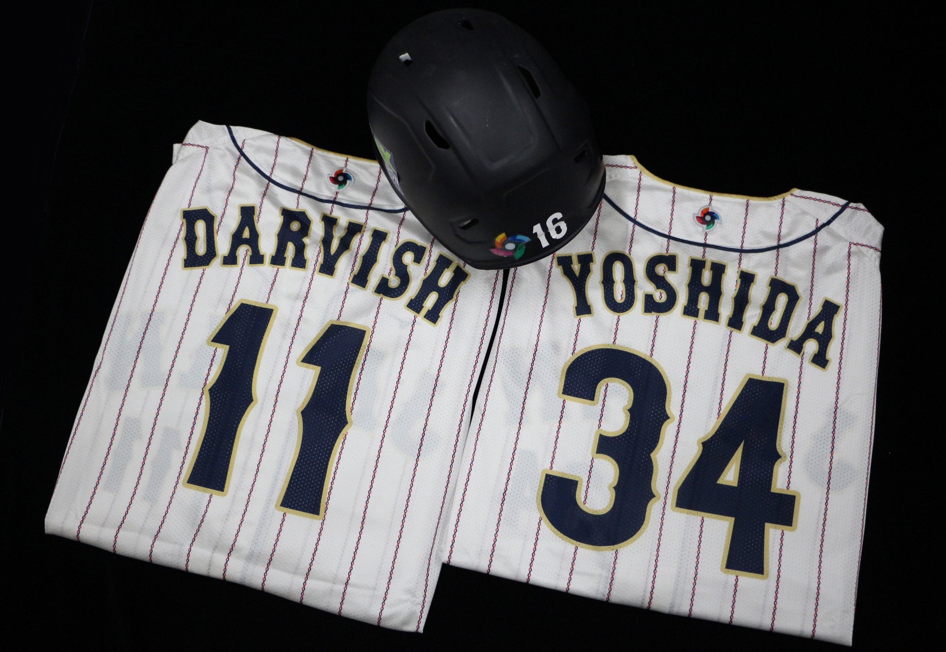 ダルビッシュ有投手、吉田正尚選手着用ユニホーム、大谷翔平選手着用ヘルメット