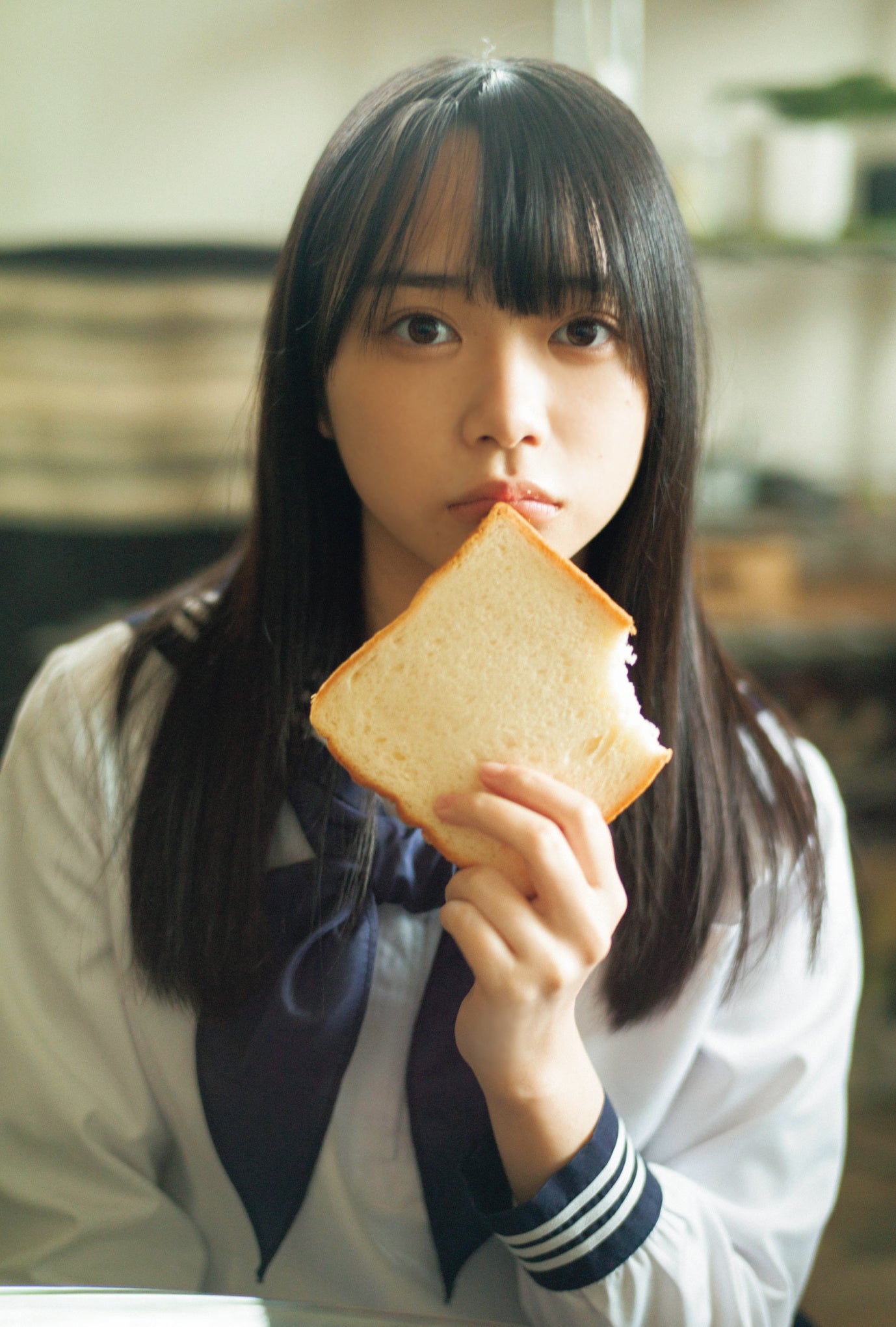 ❗️新品未開封❗️ 卒業10th 私立清華女子高等学校卒業生名簿 BOXトレカ 大人！！！あおいちゃん！！！だ！！！！ 😭🎊🥰😍💓💓 (あずさ) #aikatsu