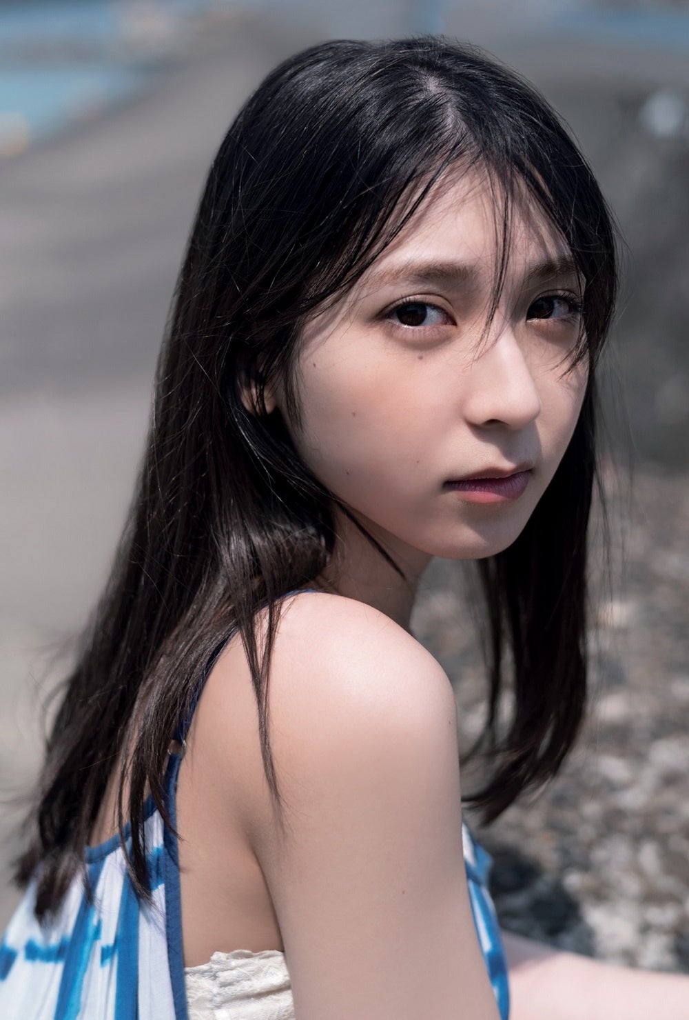 人生でソロ初表紙！乃木坂46・柴田柚菜の“愛おしすぎる”表紙画像