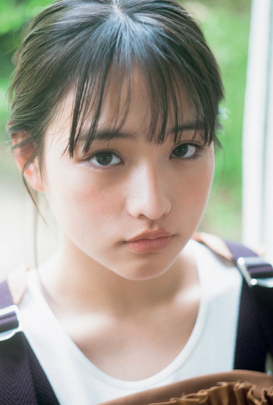 「B.L.T.2022年8月号」セブンネットショッピング購入特典ポストカード【東内彩桜】