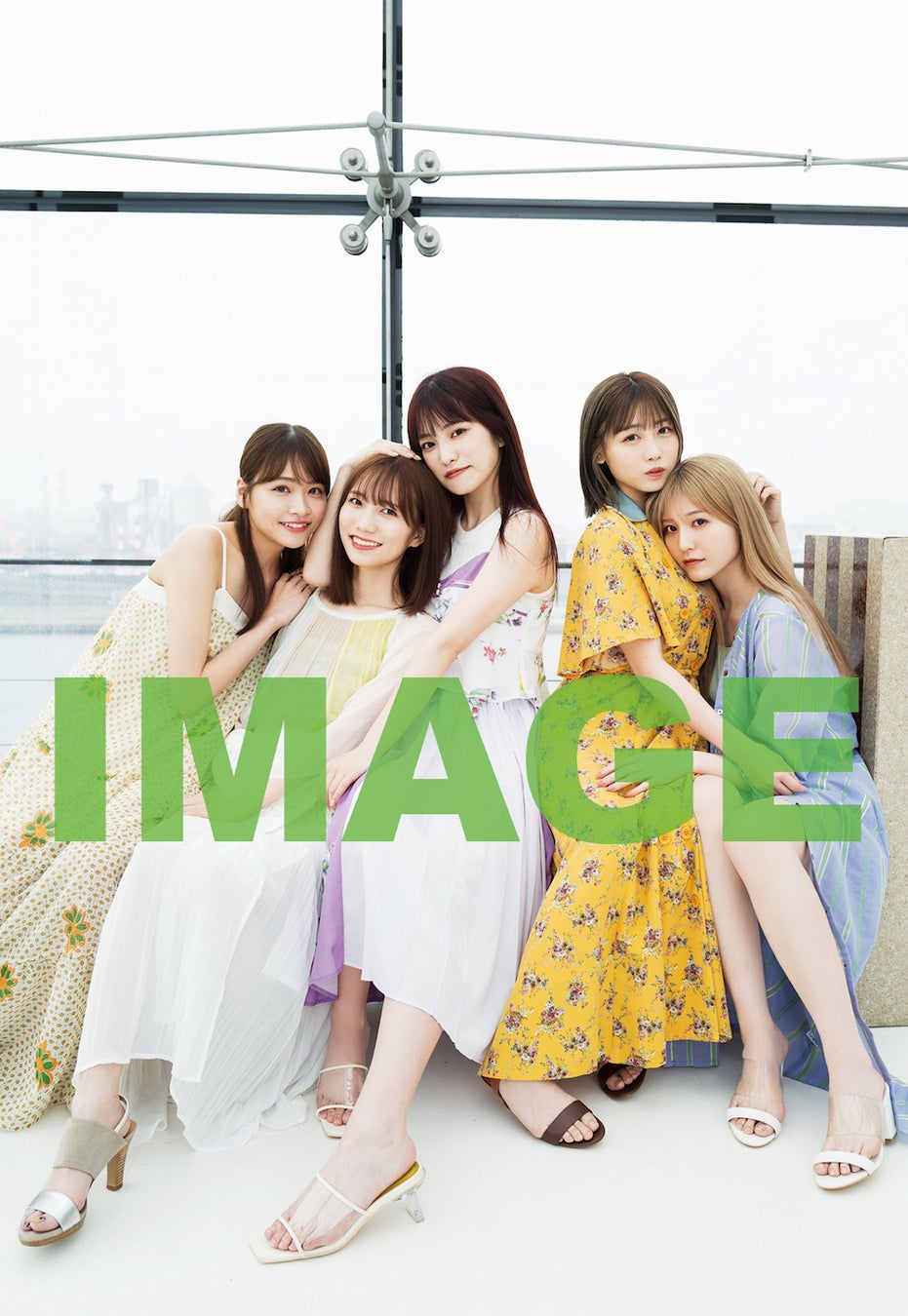 「26時のマスカレイド 5th anniversary book ニジログ」スペシャルソロカバー:吉井美優(裏)