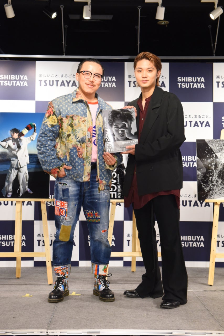 磯村勇斗写真集「PASSAGE」(東京ニュース通信社刊)