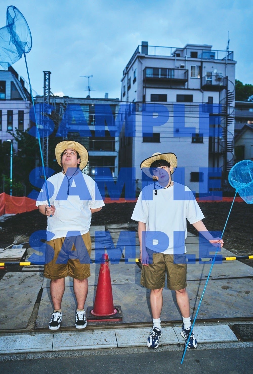 「LAUGH PERSONS」TOKYO NEWS magazine&mook(honto)購入者特典ポストカード