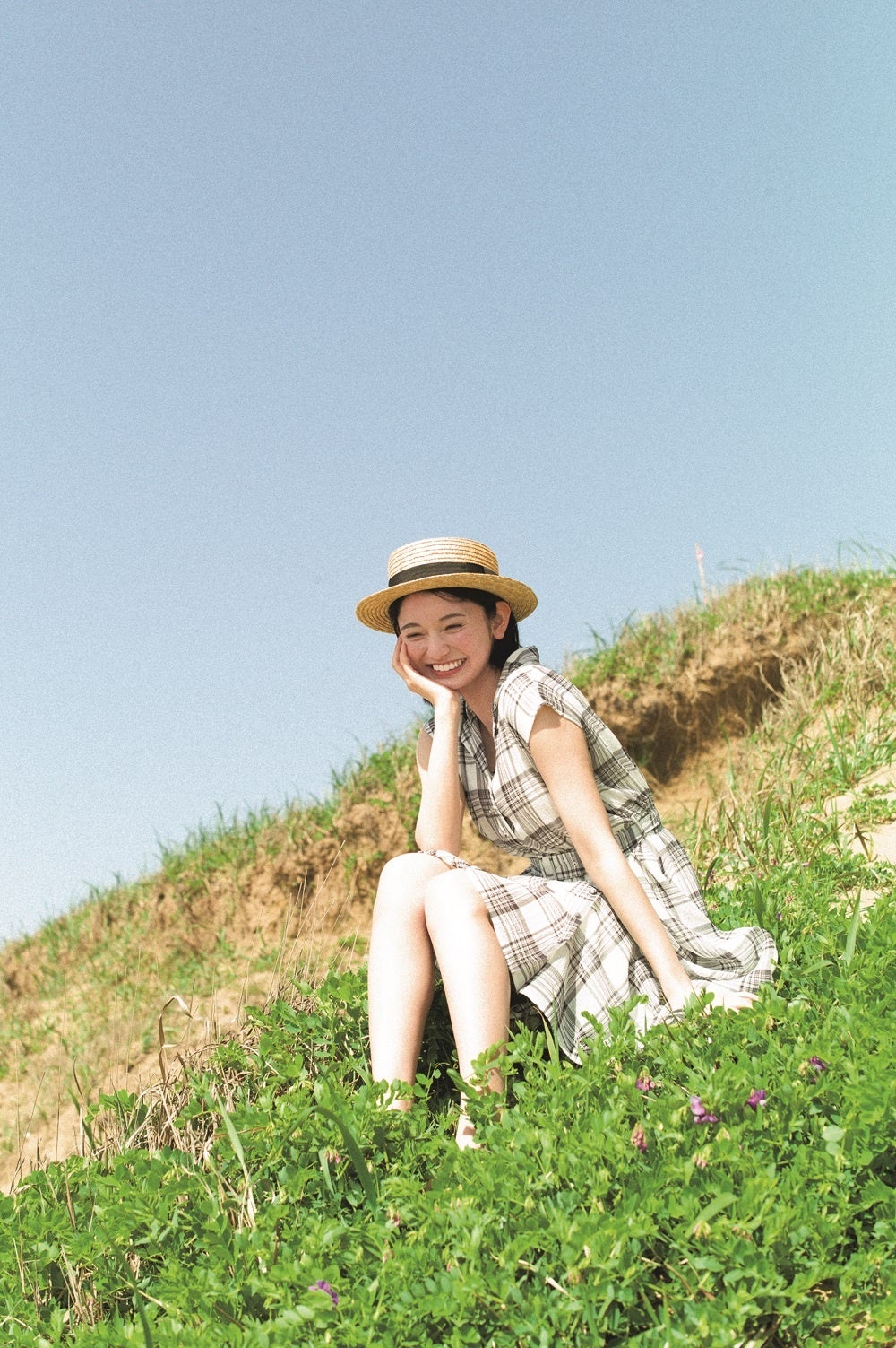 Task have Fun・熊澤風花、待望のファースト写真集が3/24(金)に