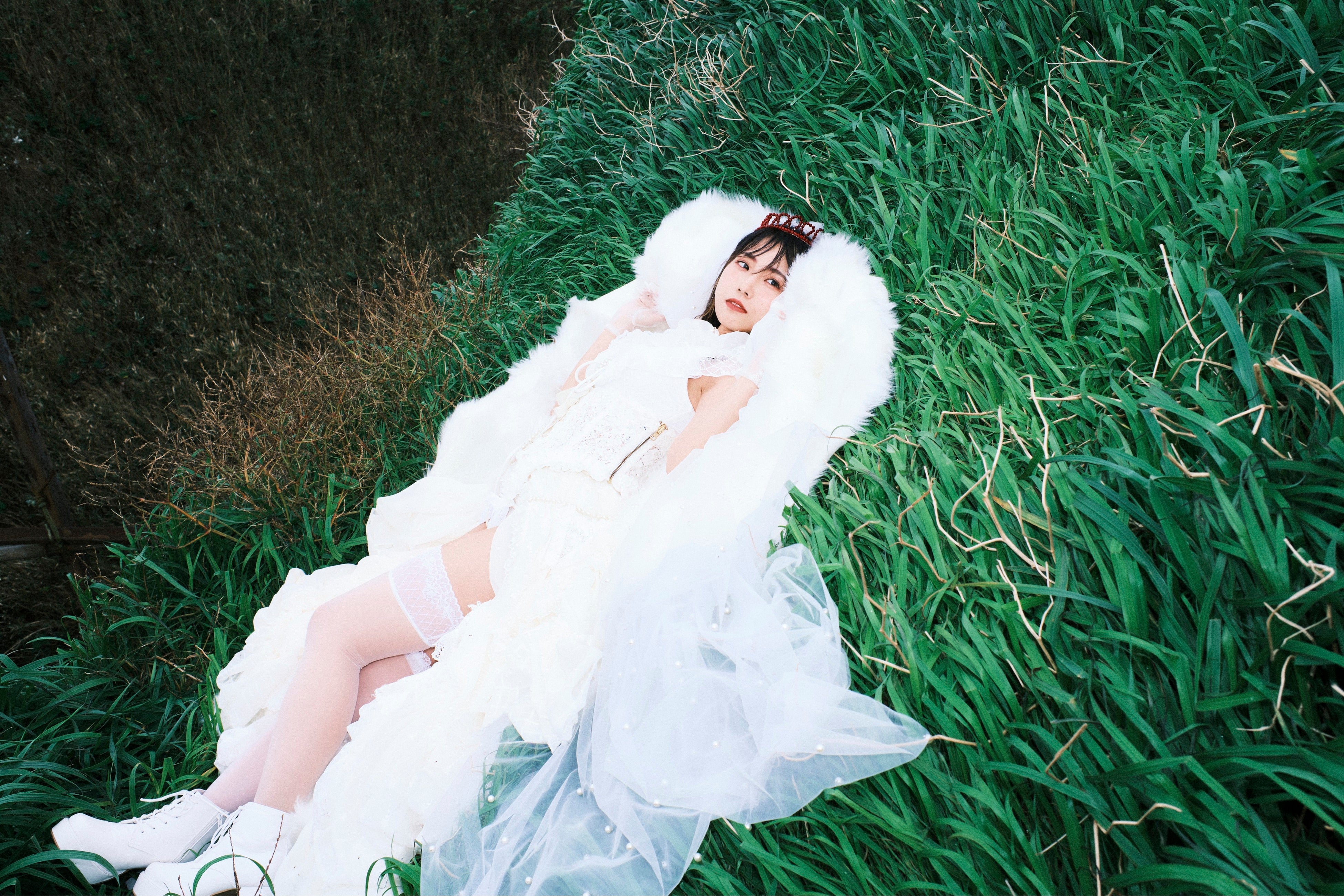 「戸田真琴フォトブック Makolin is」(東京ニュース通信社刊)