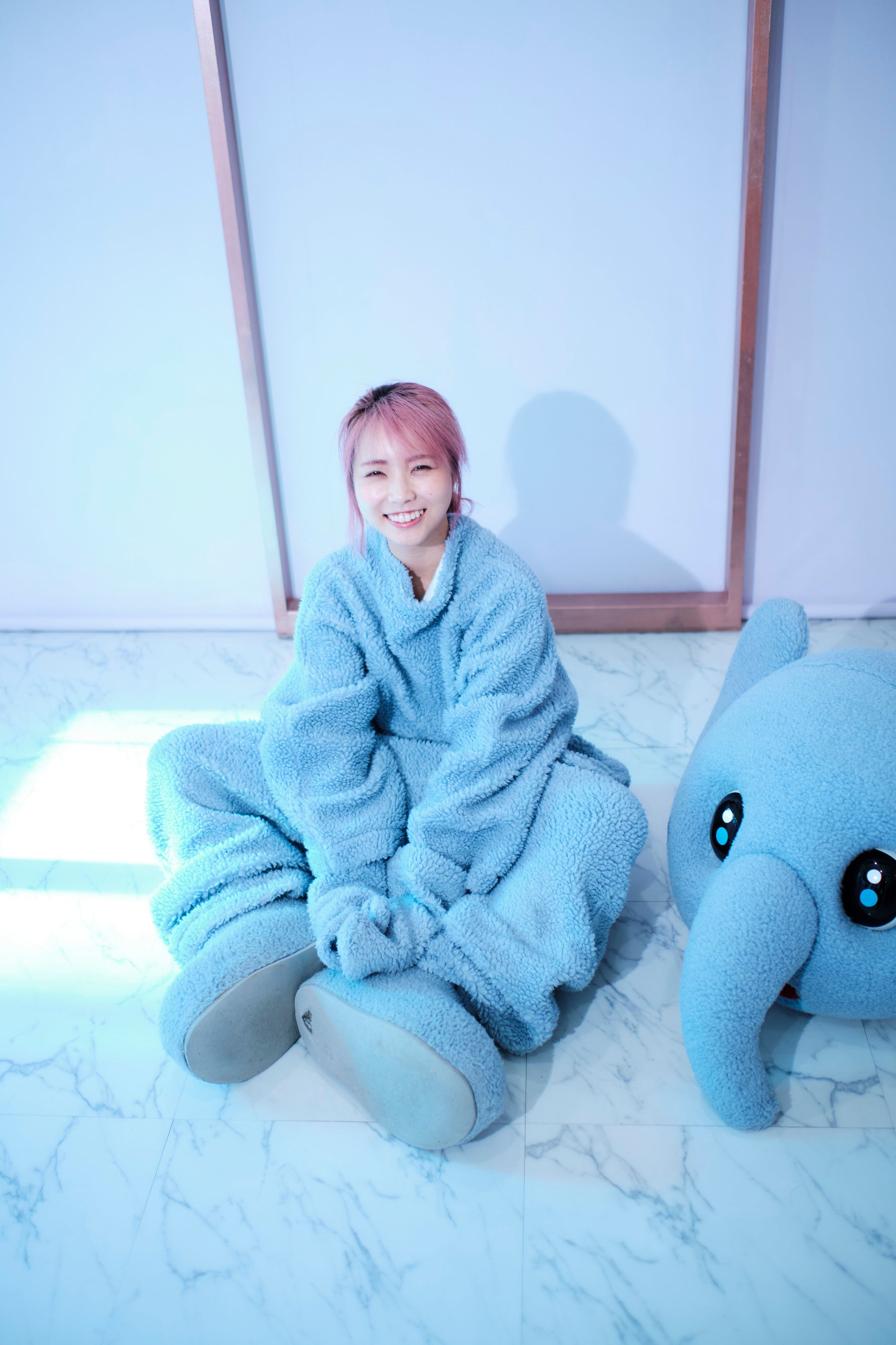 「戸田真琴フォトブック Makolin is」(東京ニュース通信社刊)