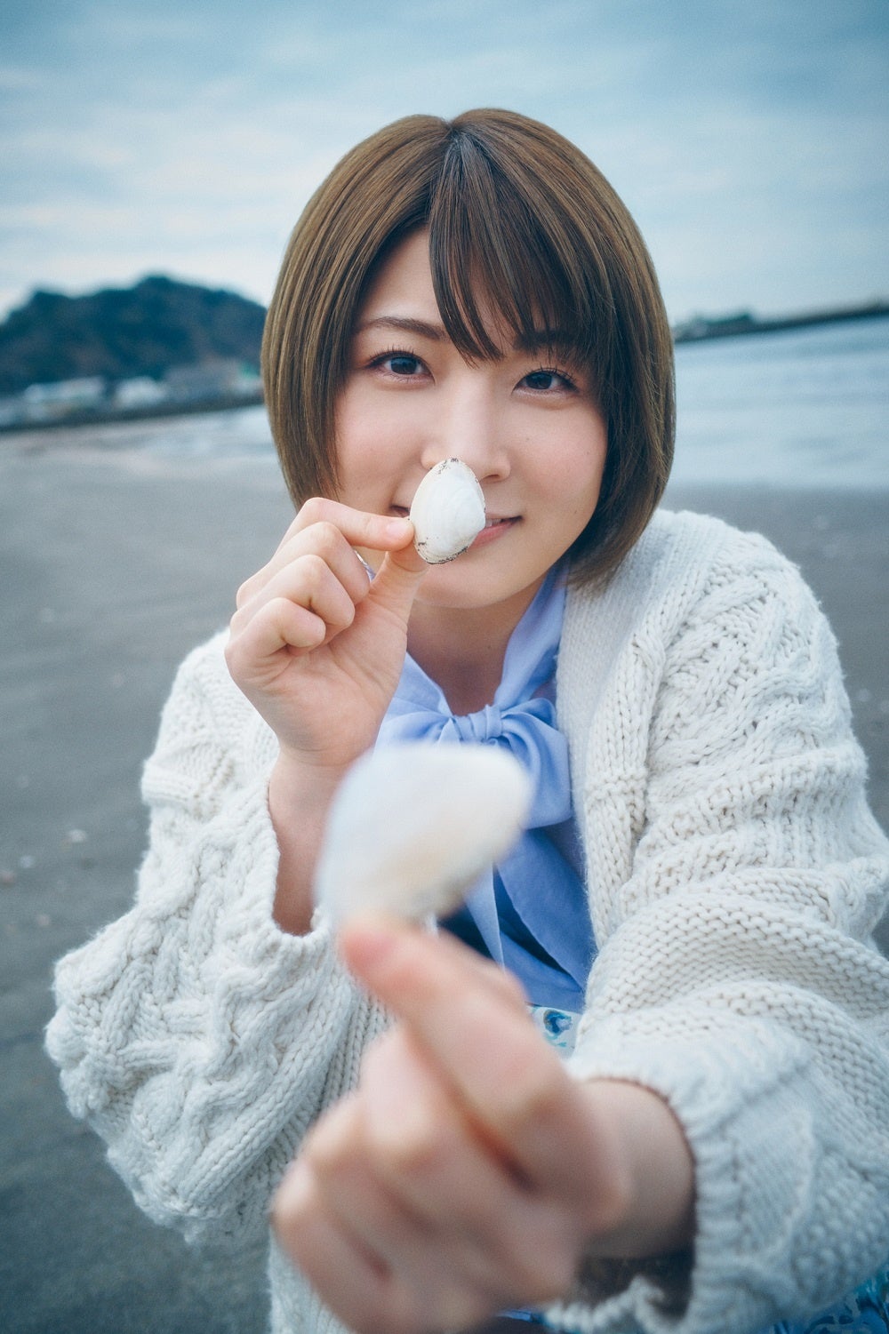 「安納サオリ写真集(仮)」​(東京ニュース通信社刊)