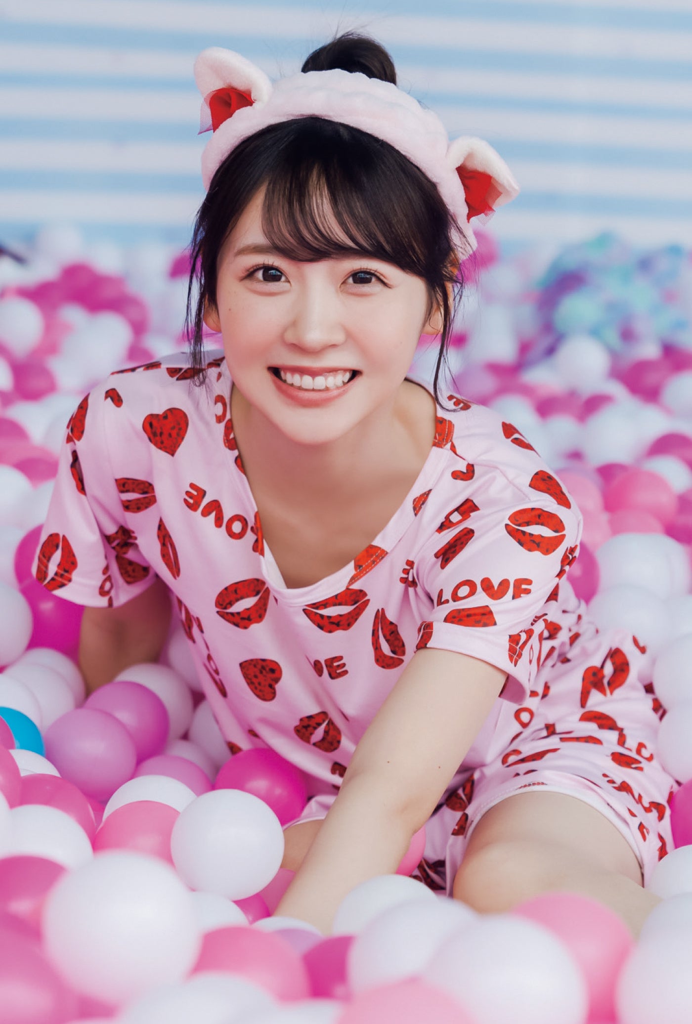 「FRUITS ZIPPER PERFECTBOOK ふるっぱーのほん vol.1」セブンネットショッピング購入者特典ポストカード：櫻井優衣（FRUITS ZIPPER）