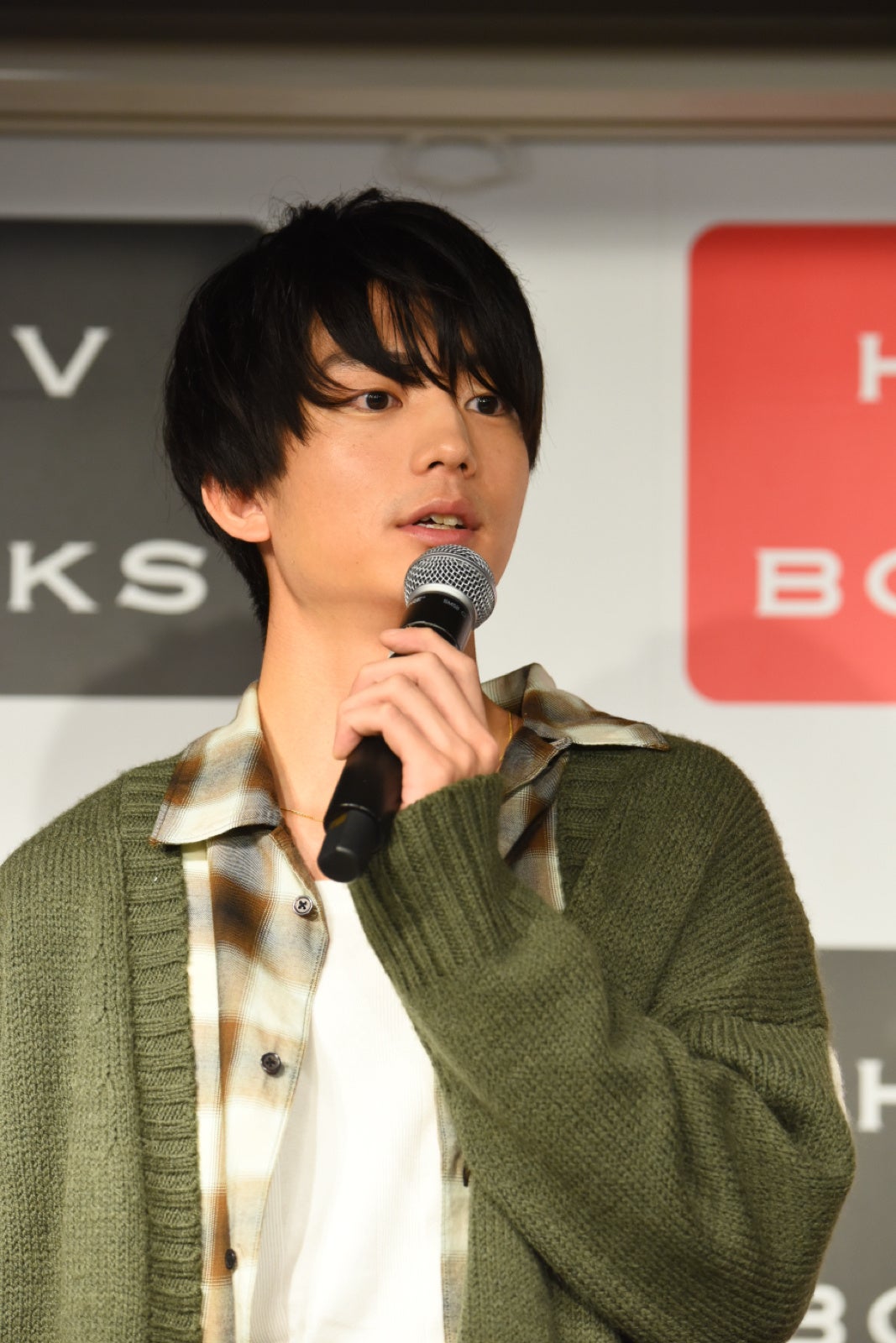 「伊藤健太郎カレンダー2024」​（東京ニュース通信社刊）