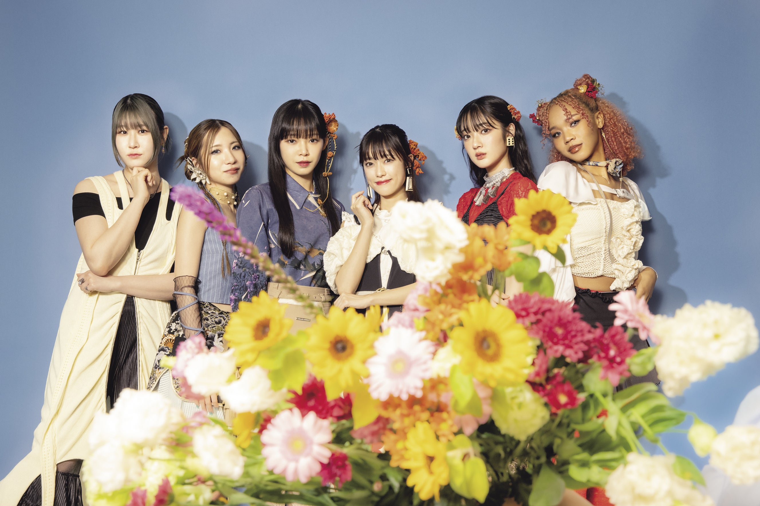 第24号の表紙＆巻頭特集はSUPER EIGHT。音楽と歩んできた20年の