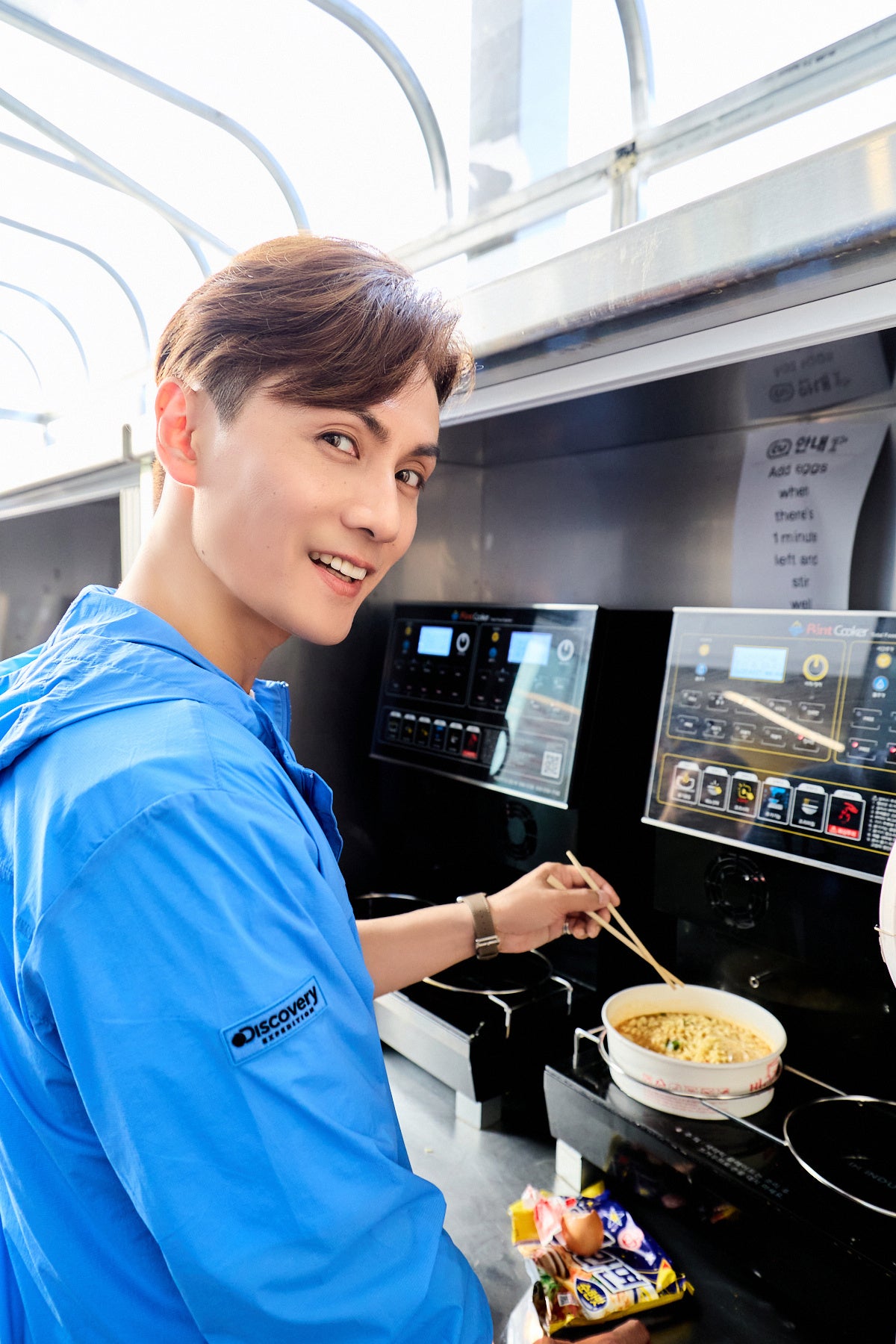 加藤和樹写真集「K좋아해(チョアへ)」（東京ニュース通信社刊）