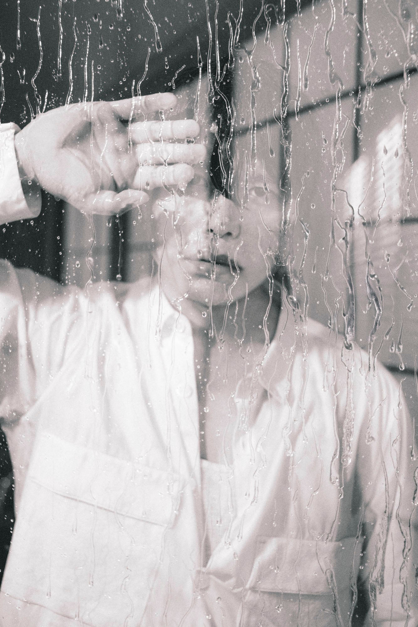 「仲村宗悟写真集(仮)」(東京ニュース通信社刊)