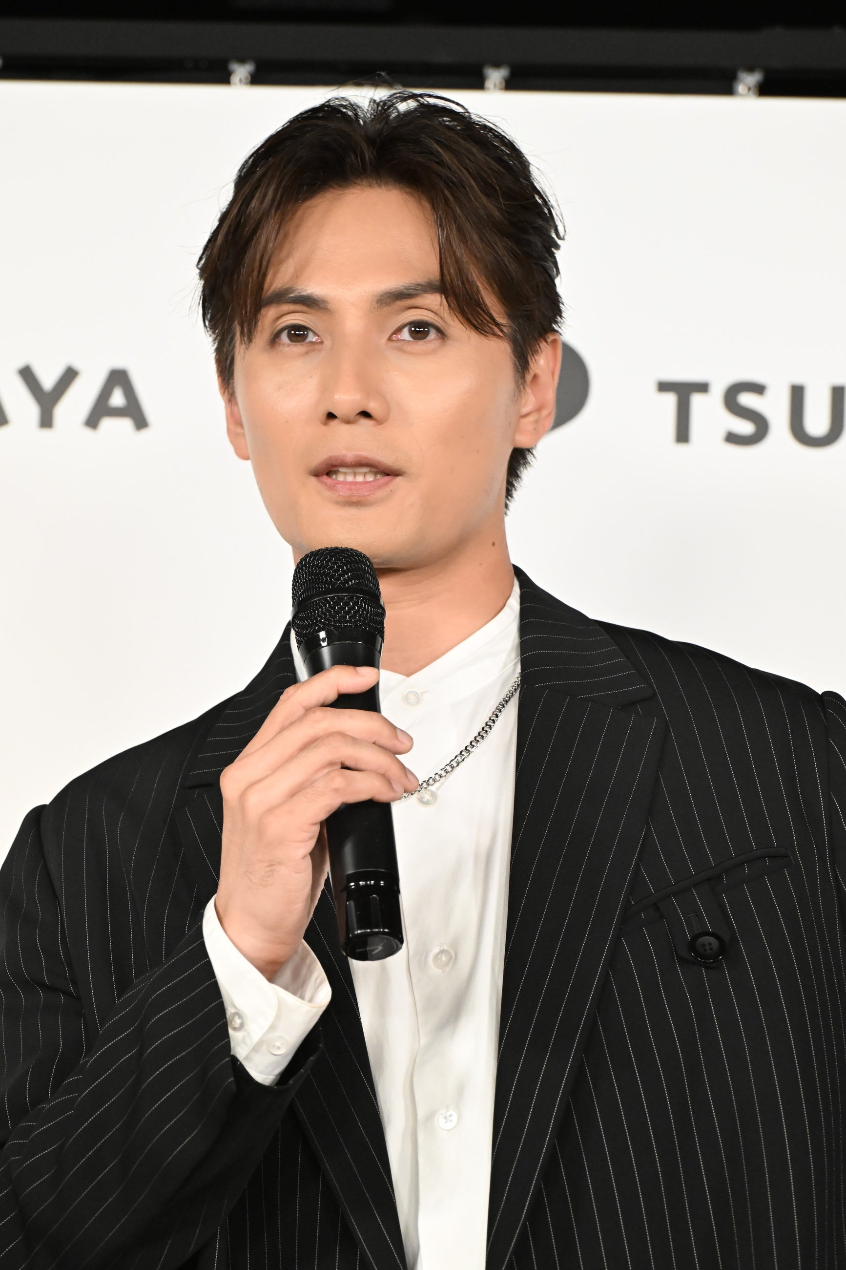 加藤和樹写真集「K좋아해(チョアへ)」（東京ニュース通信社刊）