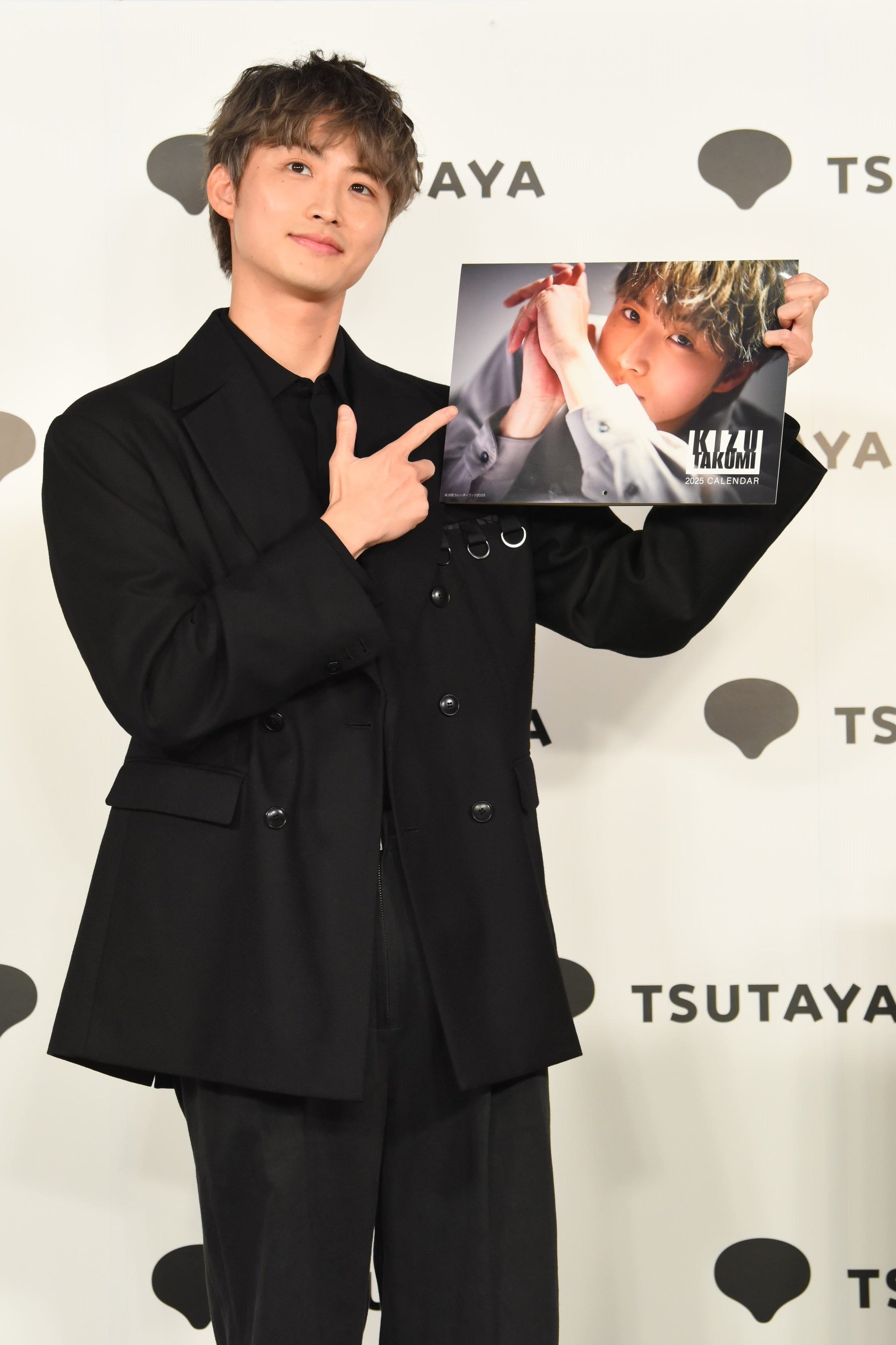 「岐洲匠カレンダーブック2025」（東京ニュース通信社刊）