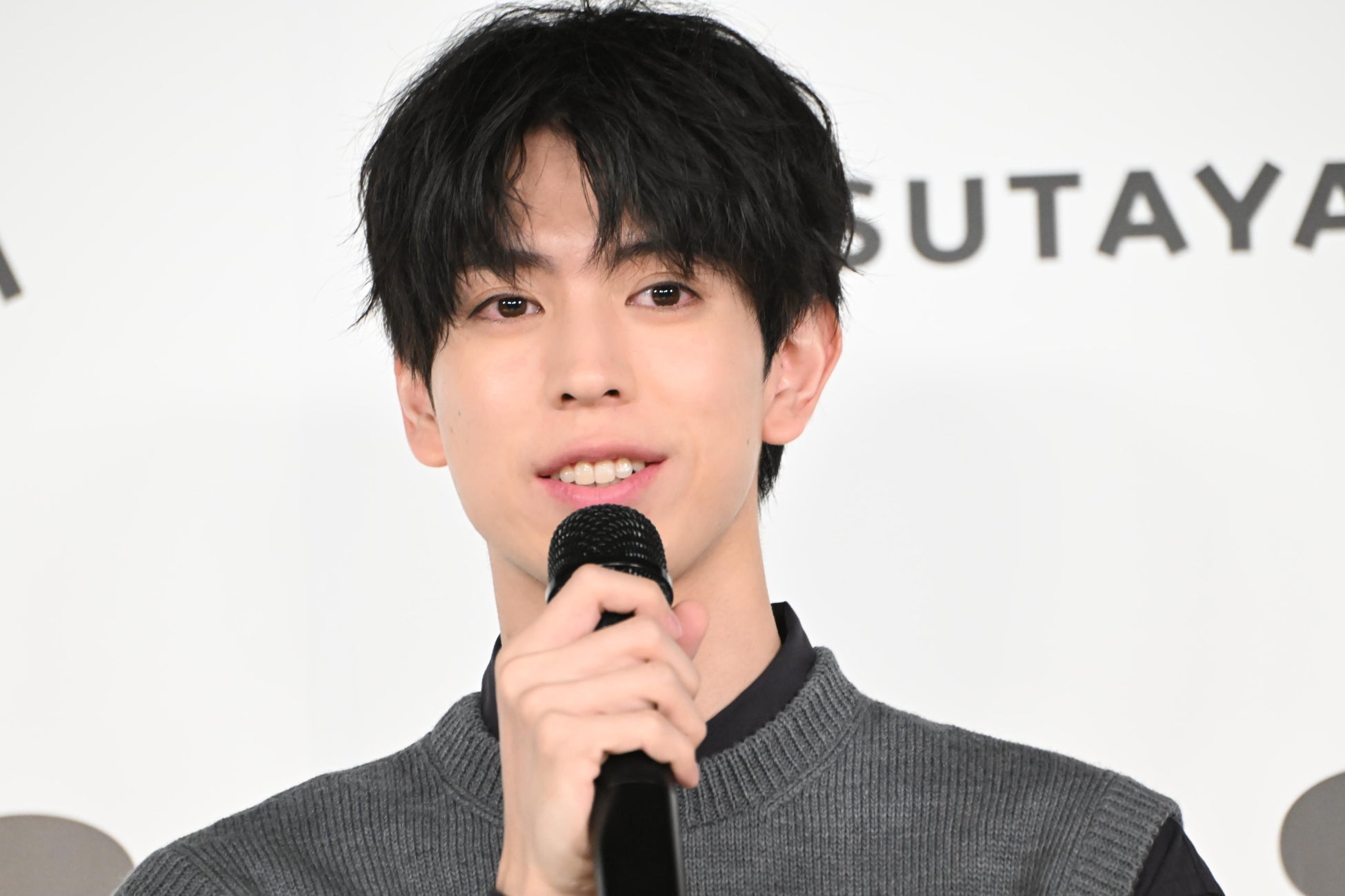 「京典和玖 2025 カレンダーブック」(東京ニュース通信社刊)