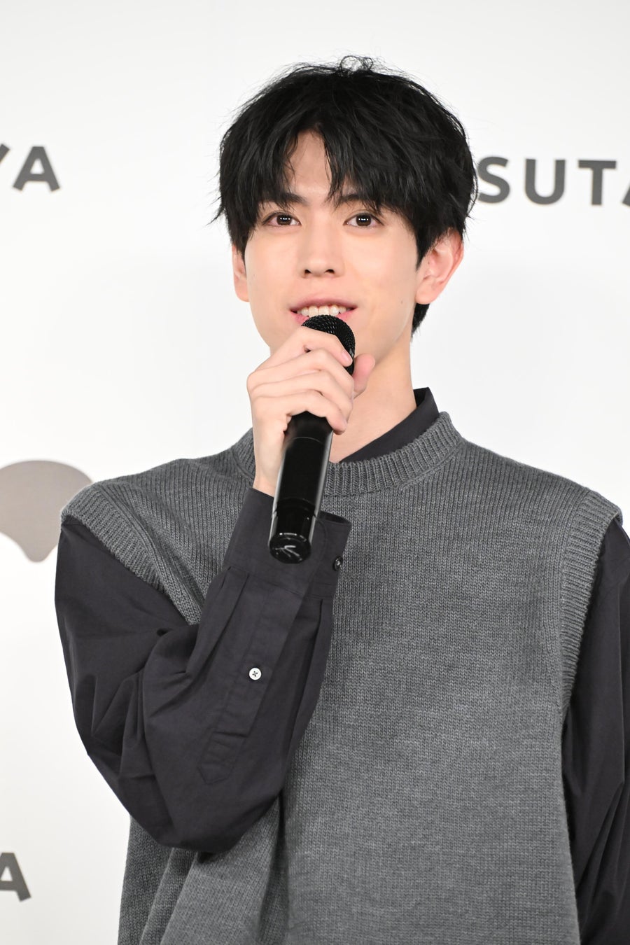 「京典和玖 2025 カレンダーブック」(東京ニュース通信社刊)