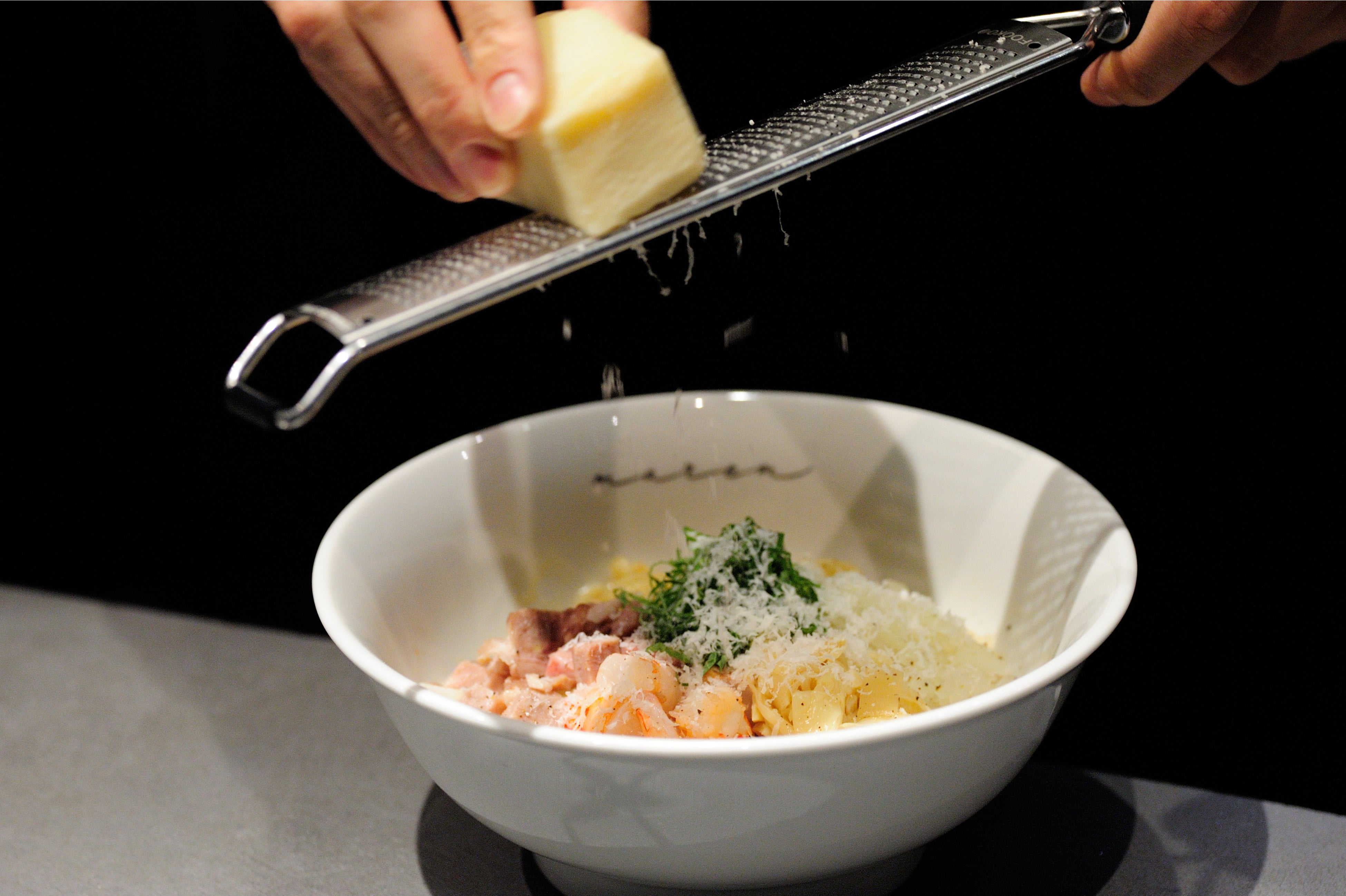 海老チーズ白湯まぜそば