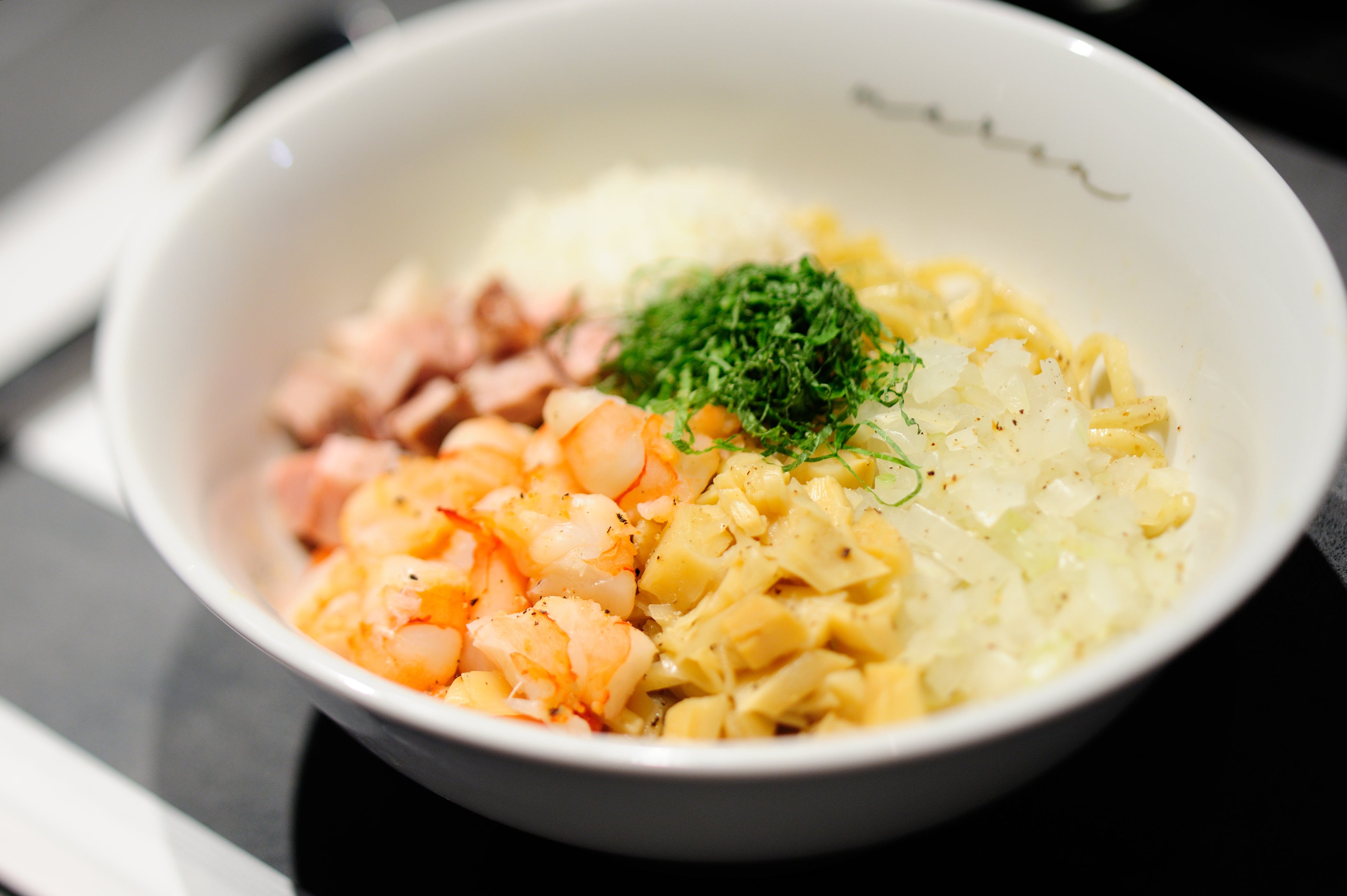 海老チーズ白湯まぜそば