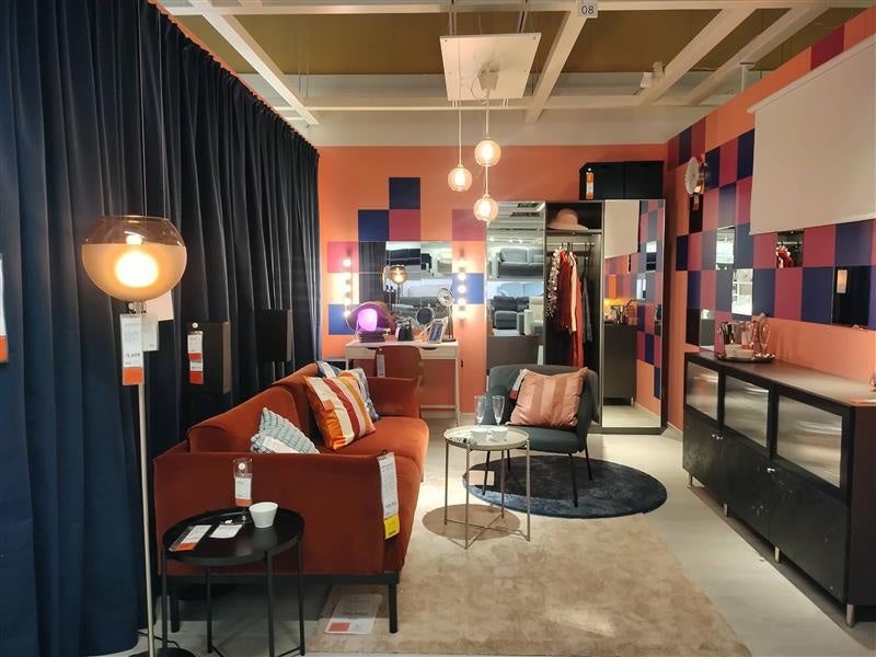 IKEA新三郷：ドラァグクイーンの部屋