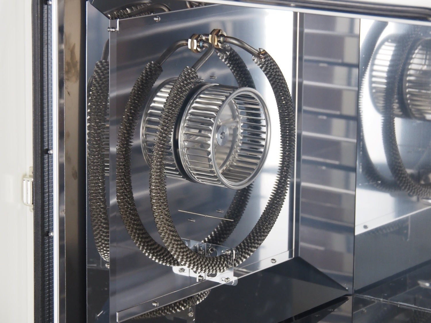 冷凍弁当加熱保温庫“ミールウォーマー MW-100”の発売について