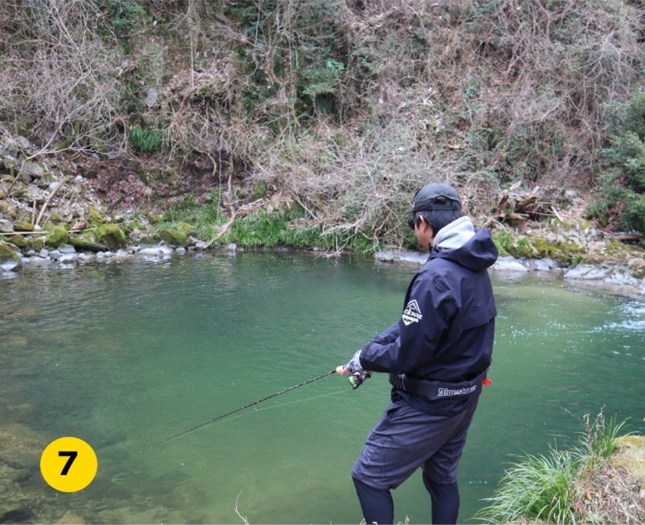 ⑦釣り（山間部での渓流）