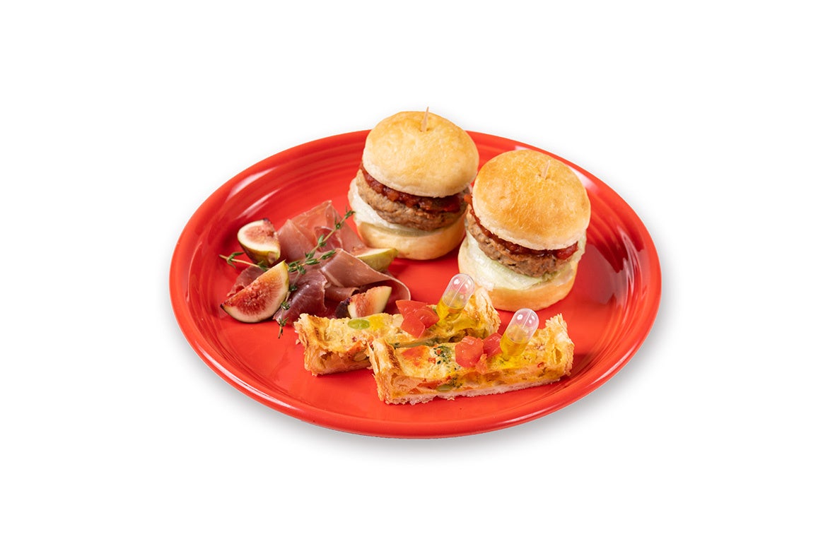 ミニバーガー、生ハムとイチジク、ベジタブルキッシュ