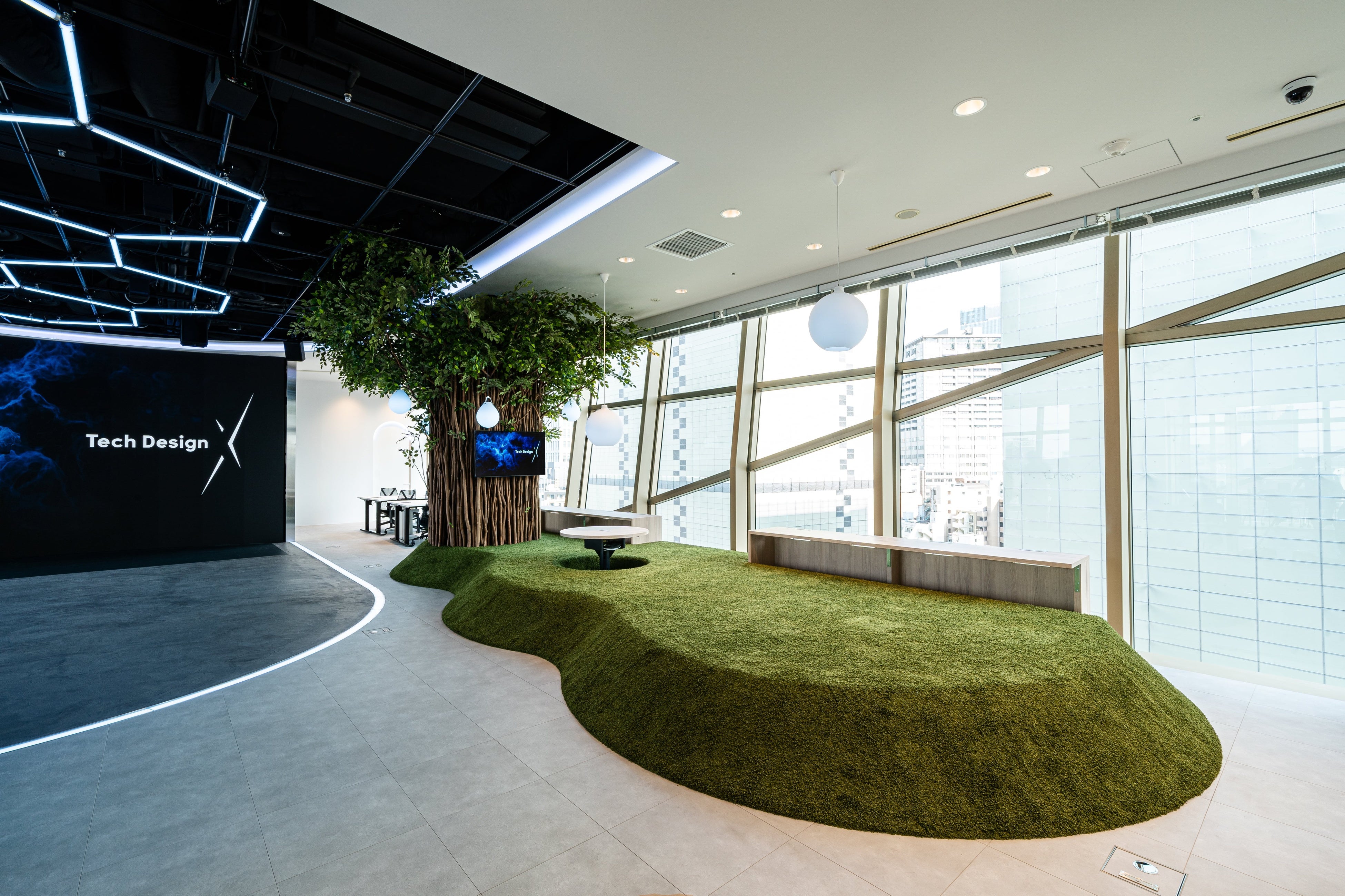 “イノベーションの木”を据えたアイデアスペース