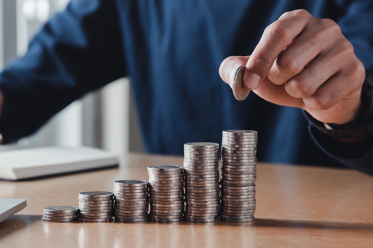 マイナス金利解除後、全体の2割が「0.25%の金利で預け替えを検討